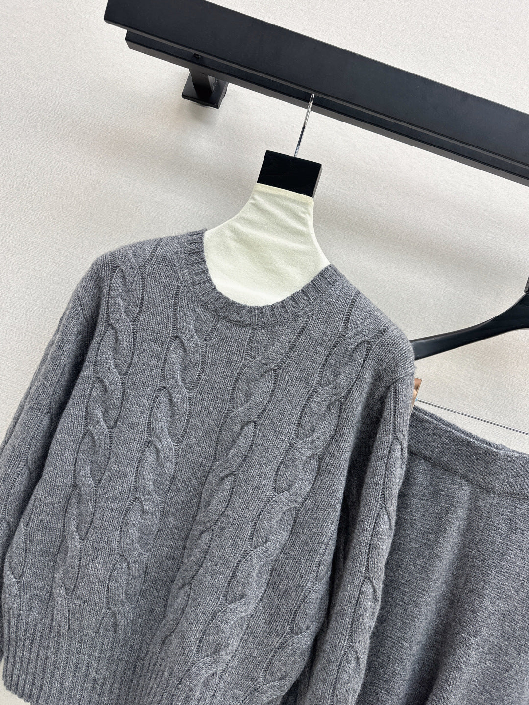 Lo 25fw cashmere suit