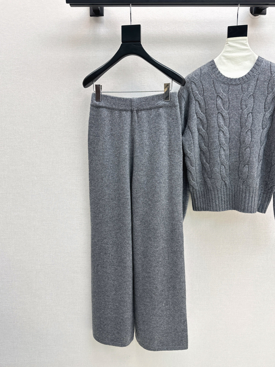 Lo 25fw cashmere suit
