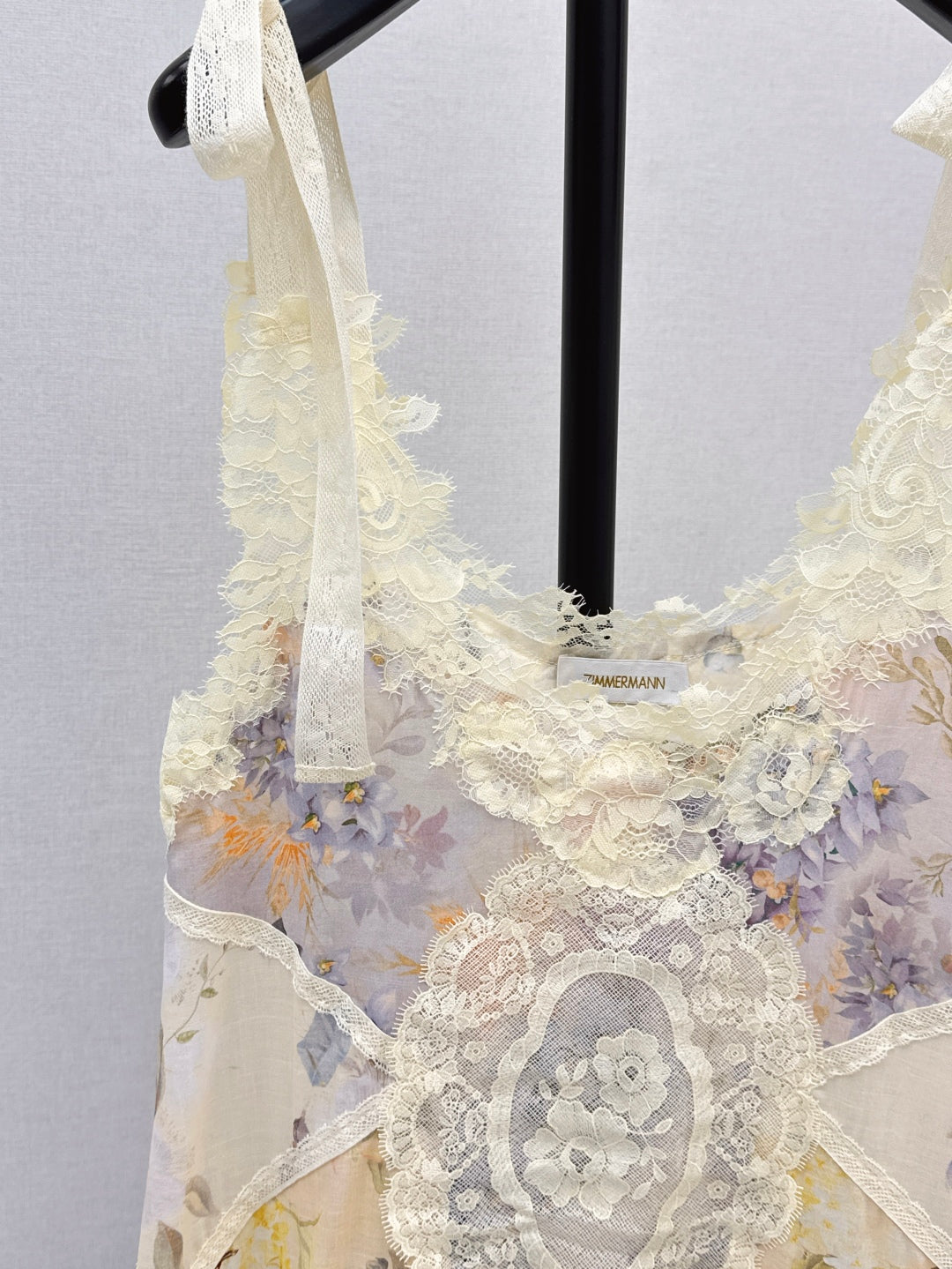 Zim 25ss embroidered dress