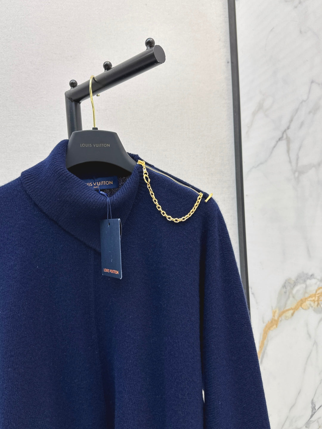 L 25fw sweater