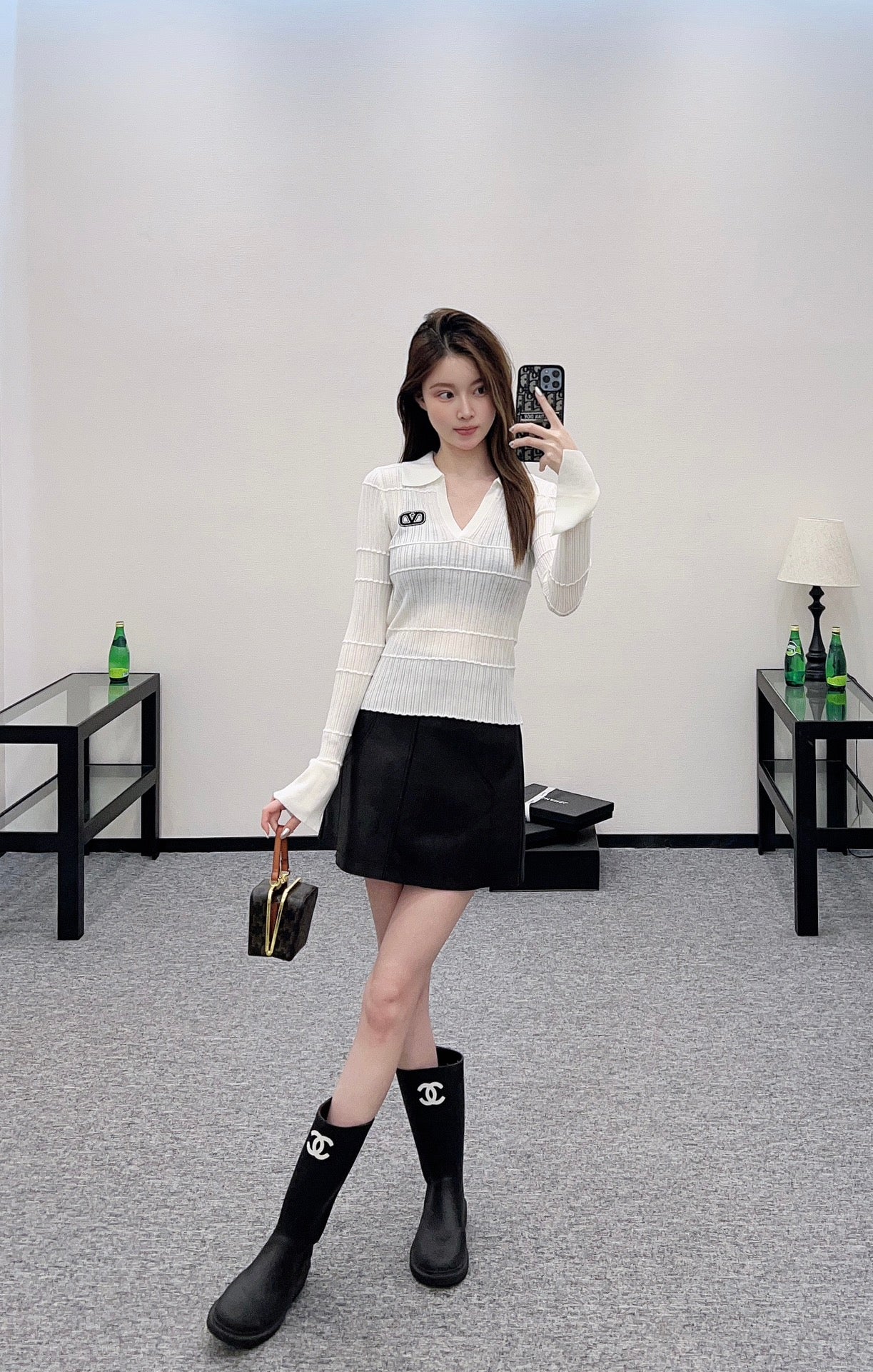 V 2025 New Arrival Knitted Cardigan
