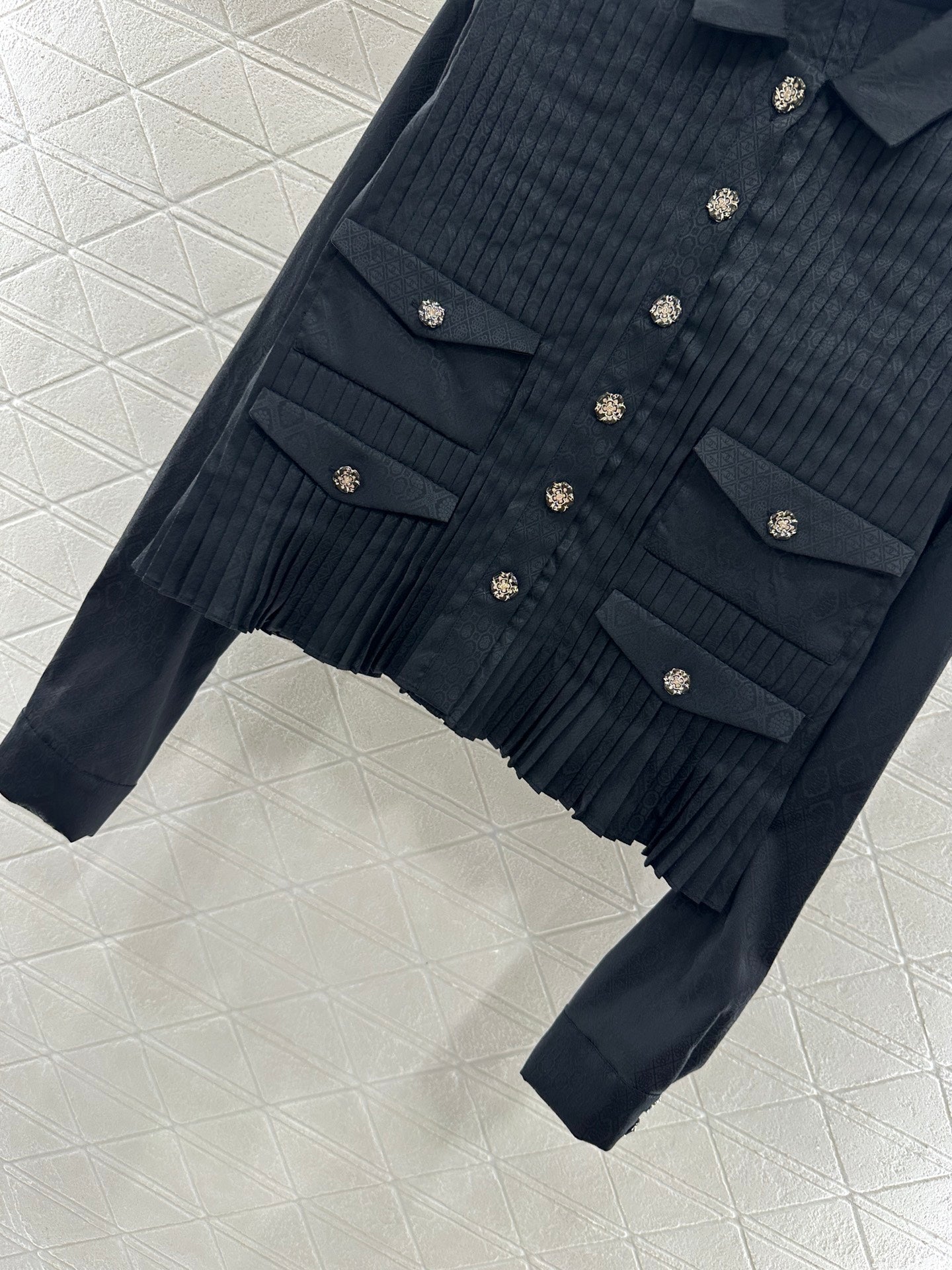 C 2025 New Arrival Long-sleeved shirt and culottes set