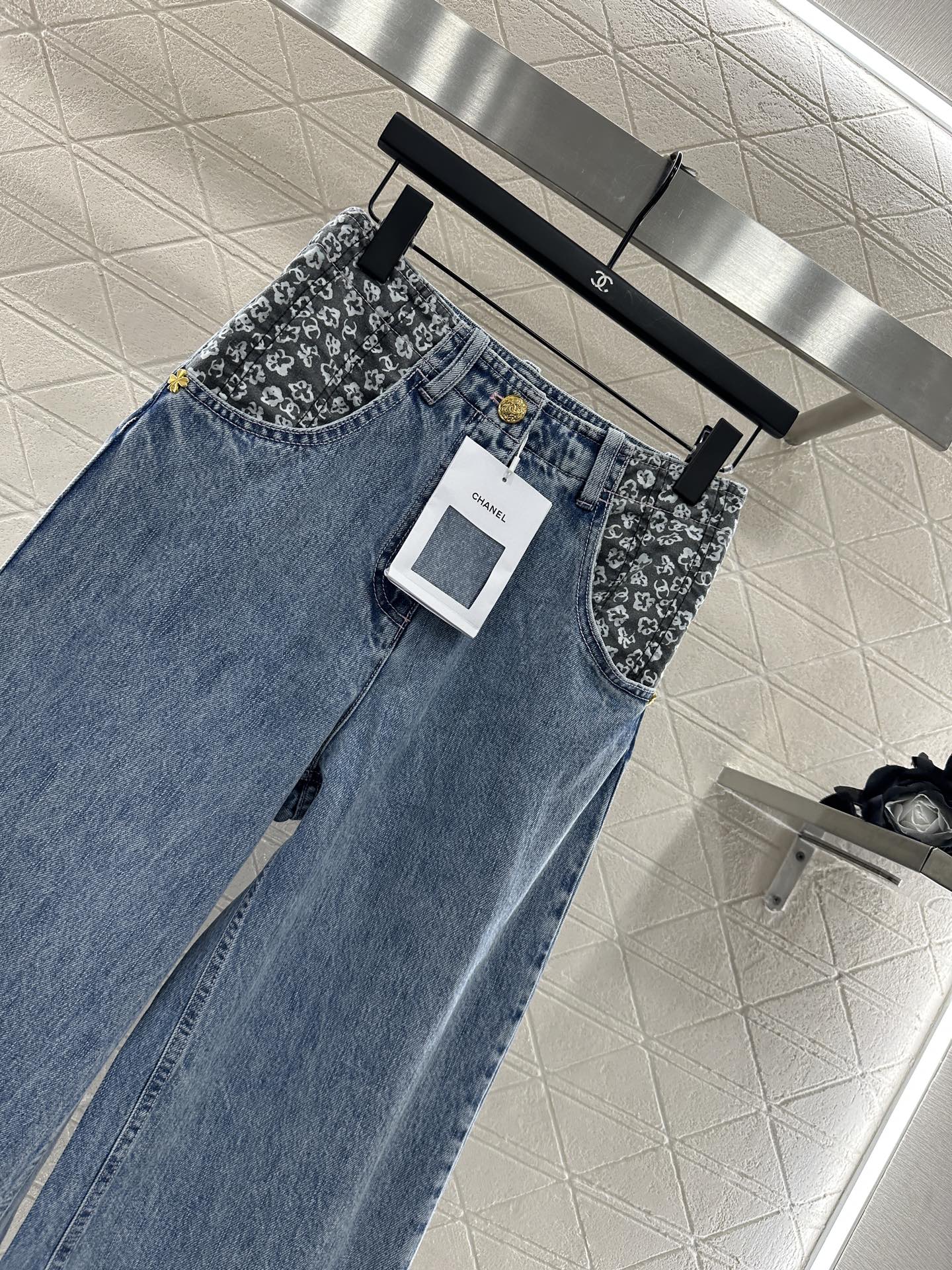 C 2025 New Arrival Denim Pants and Suspender Vest Set