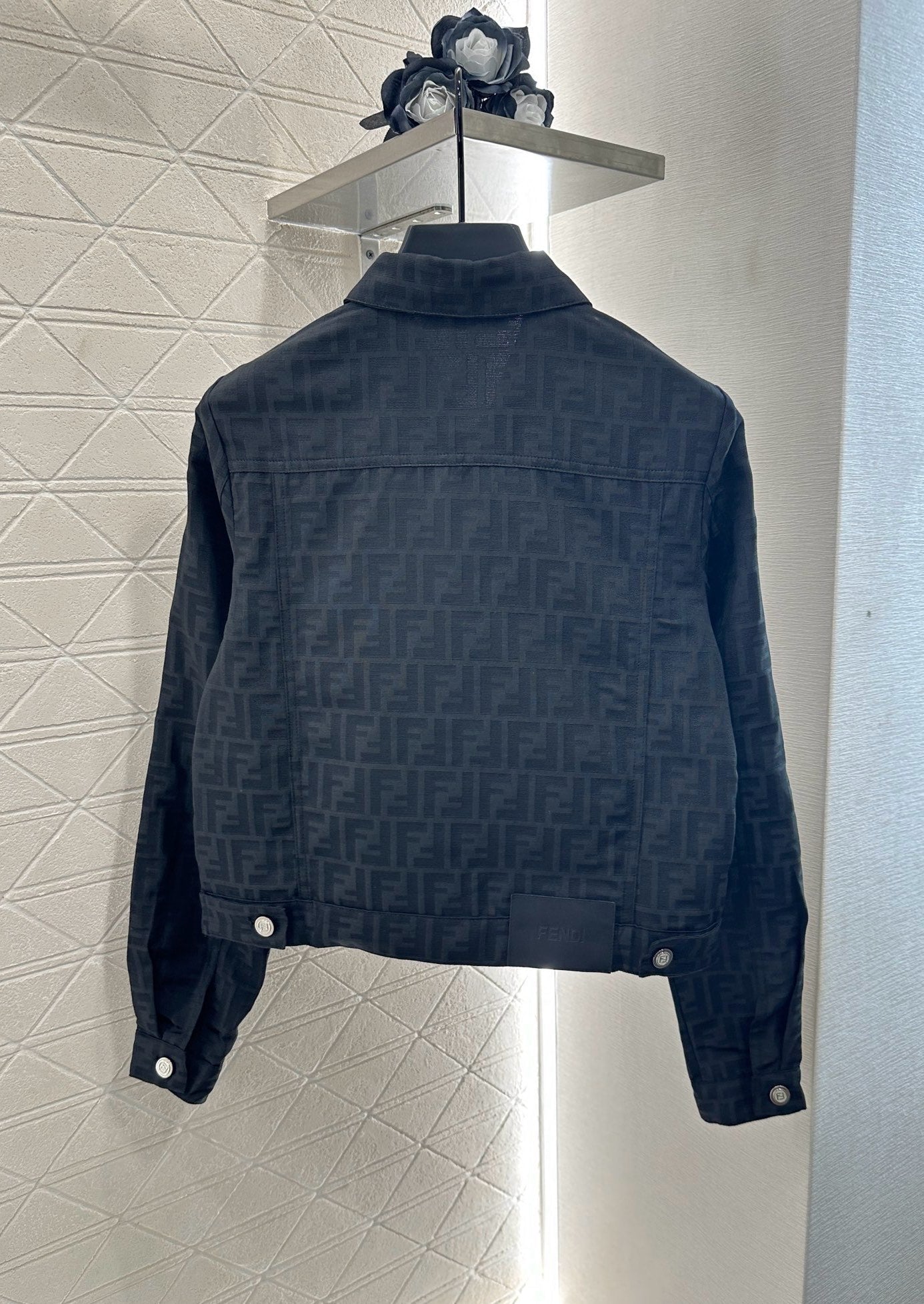 F 2025 New Arrivals Jacket, Coat, and Shorts Set