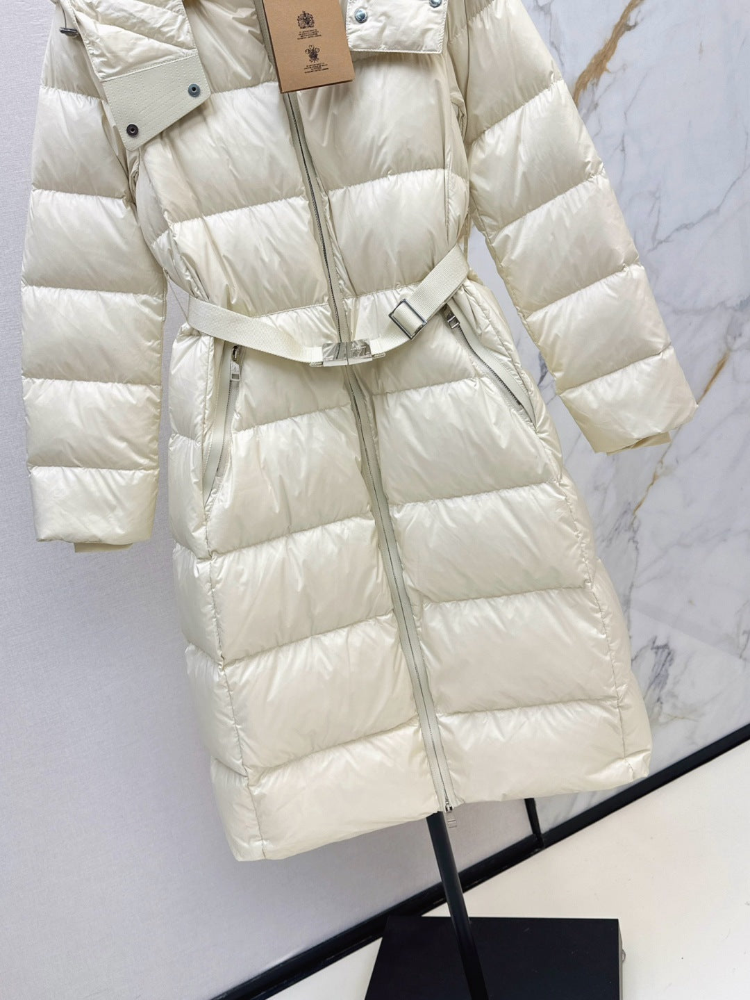 Bur 25fw donw coat