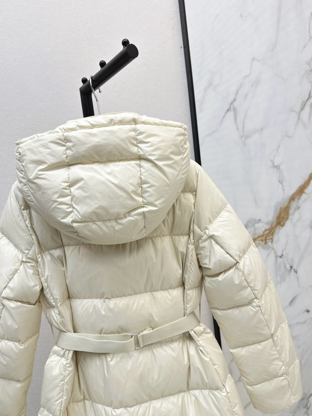 Bur 25fw donw coat