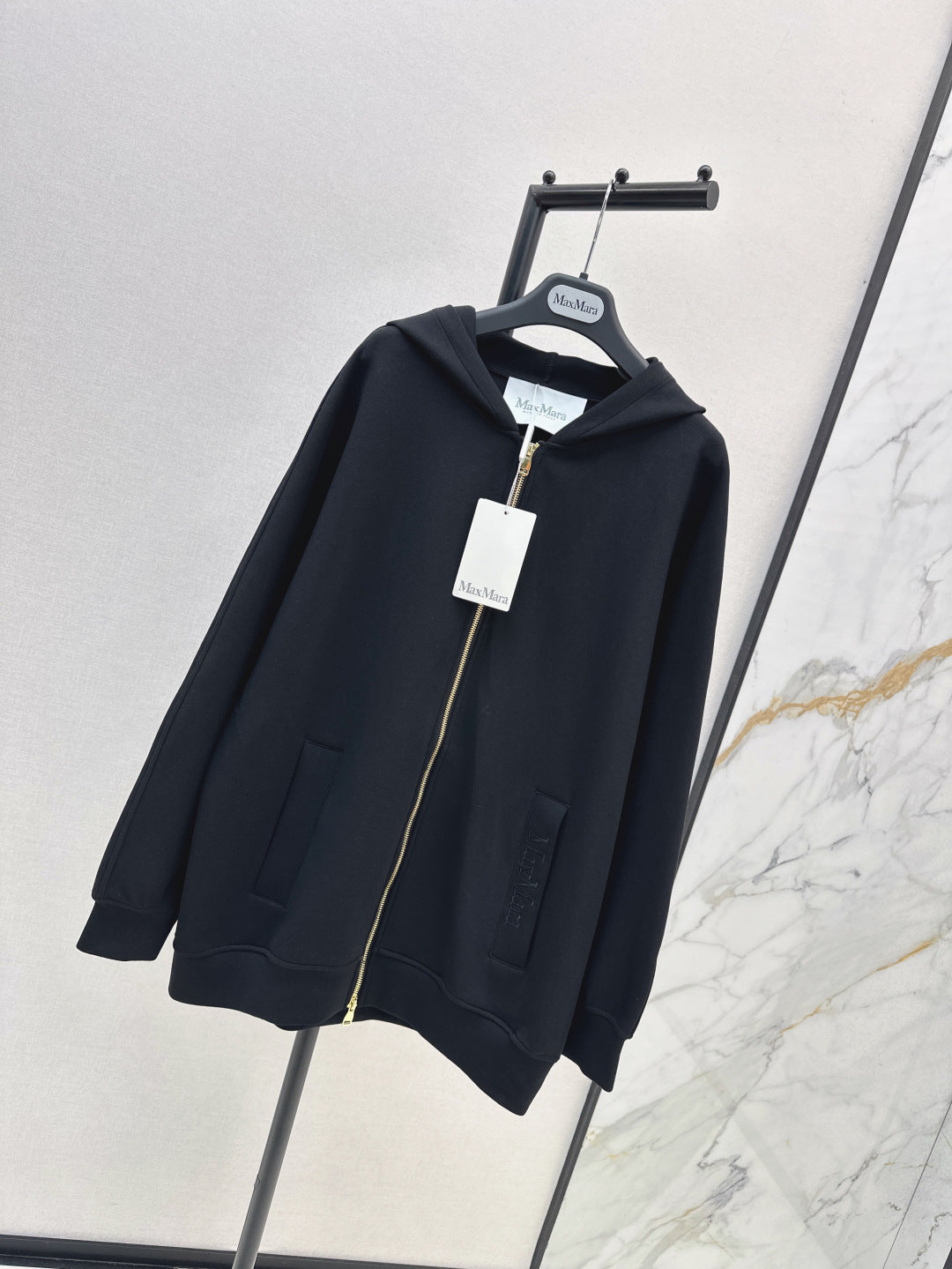 Lo 25fw hoodie
