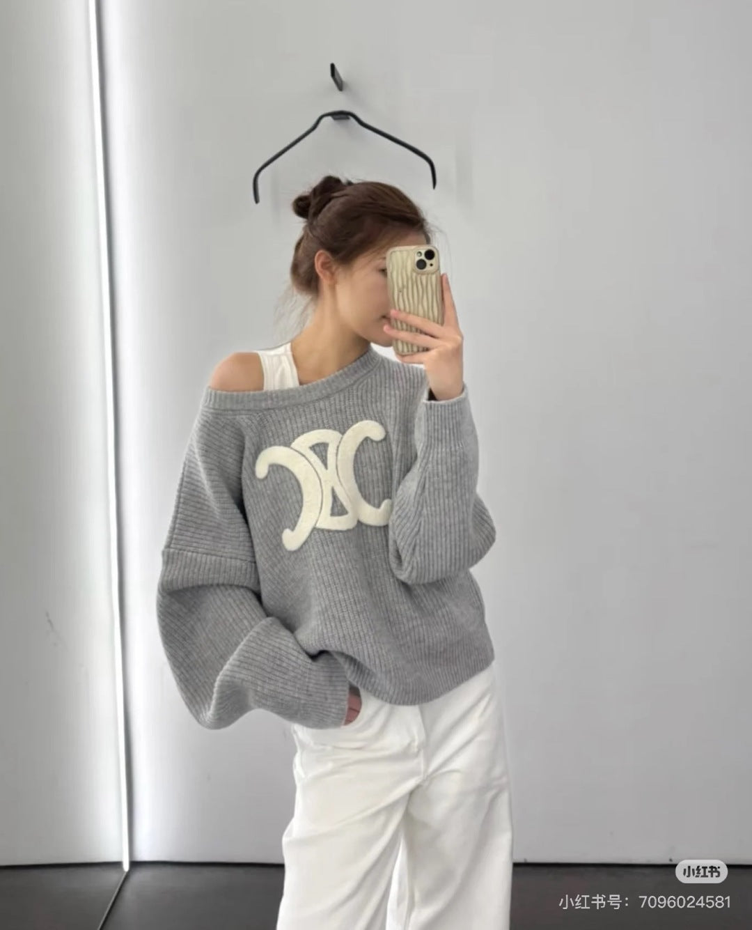 Ce 25fw embroidered sweater