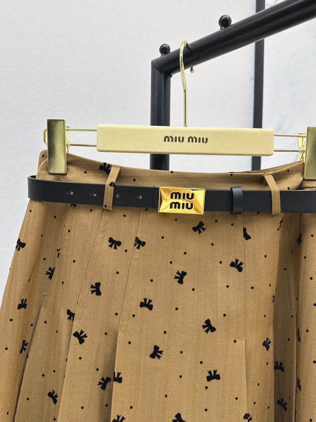 M 25fw jacquard skirt