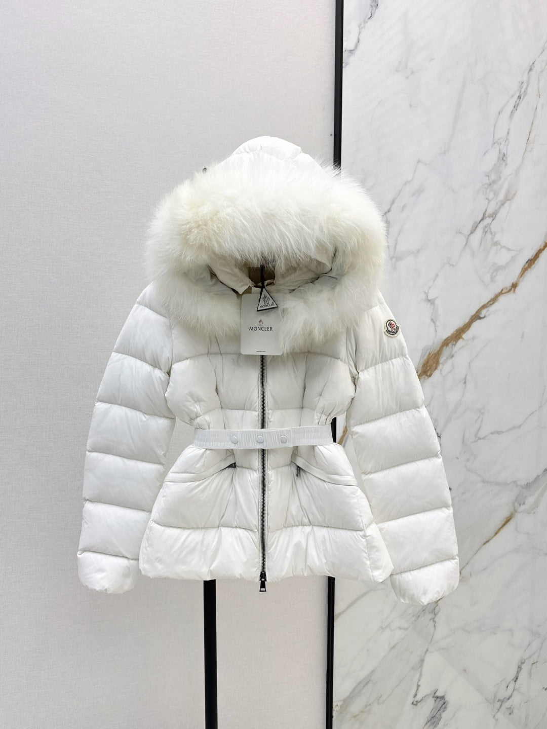 Mon 25fw down jacket