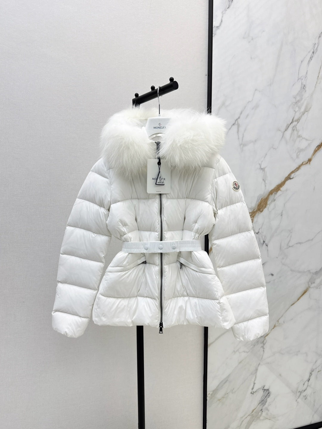 Mon 25fw down jacket