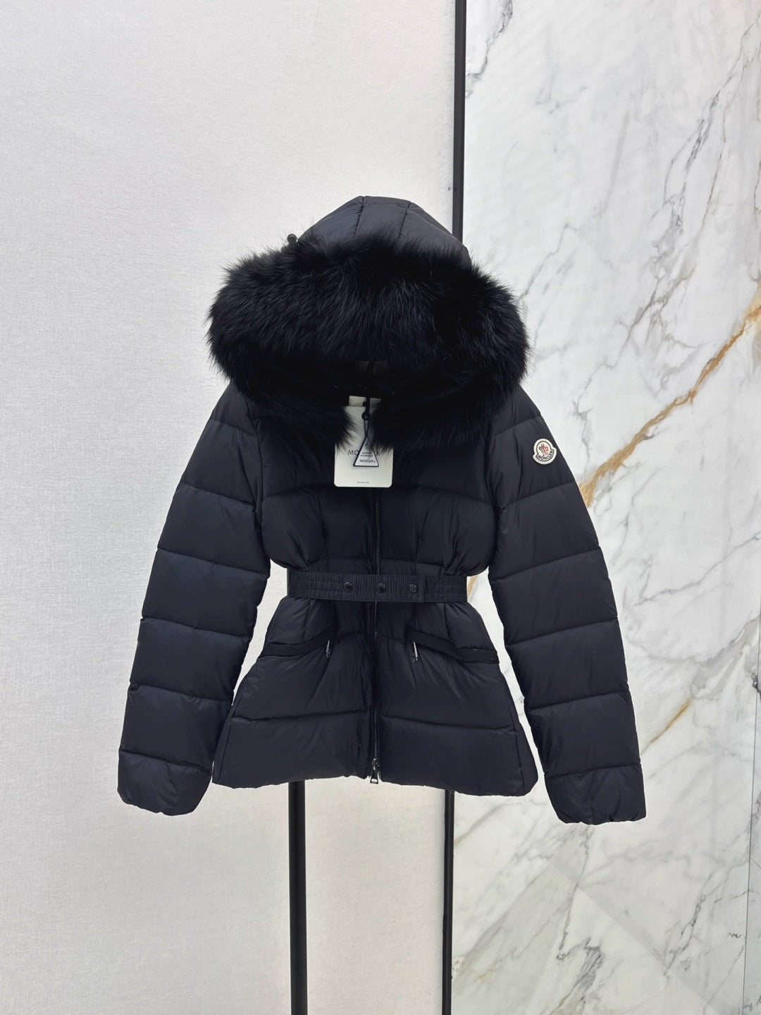 Mon 25fw down jacket