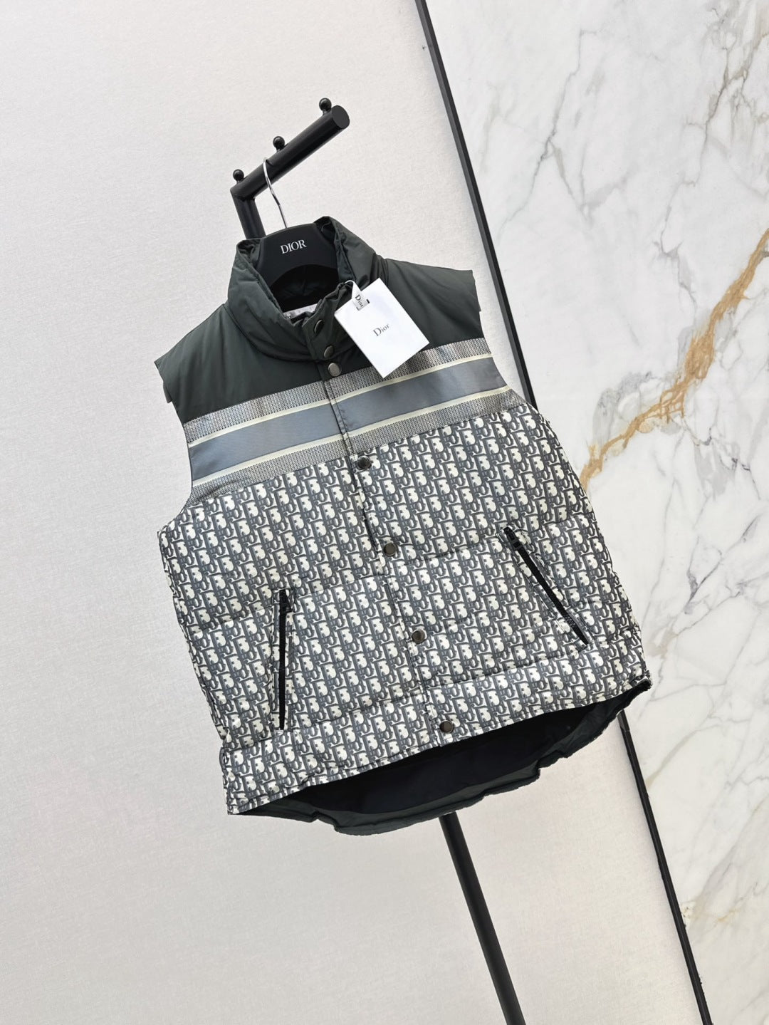 D 25fw down vest