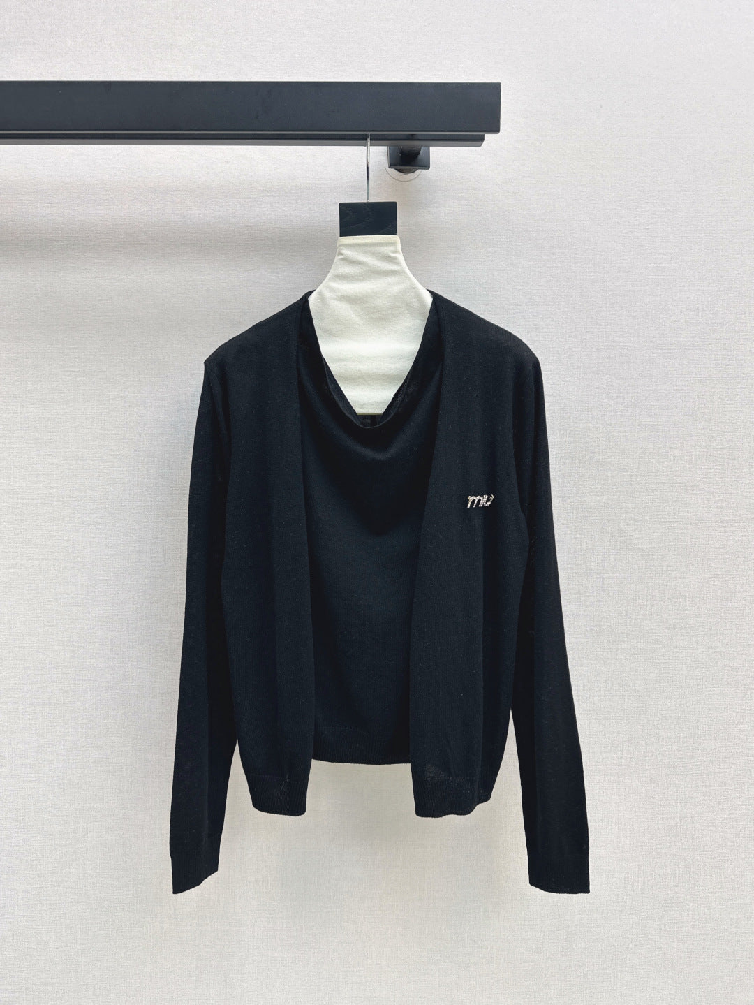 M 25fw knitted set