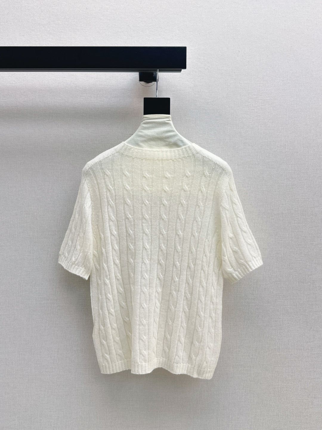 D 25fw knitted sweater