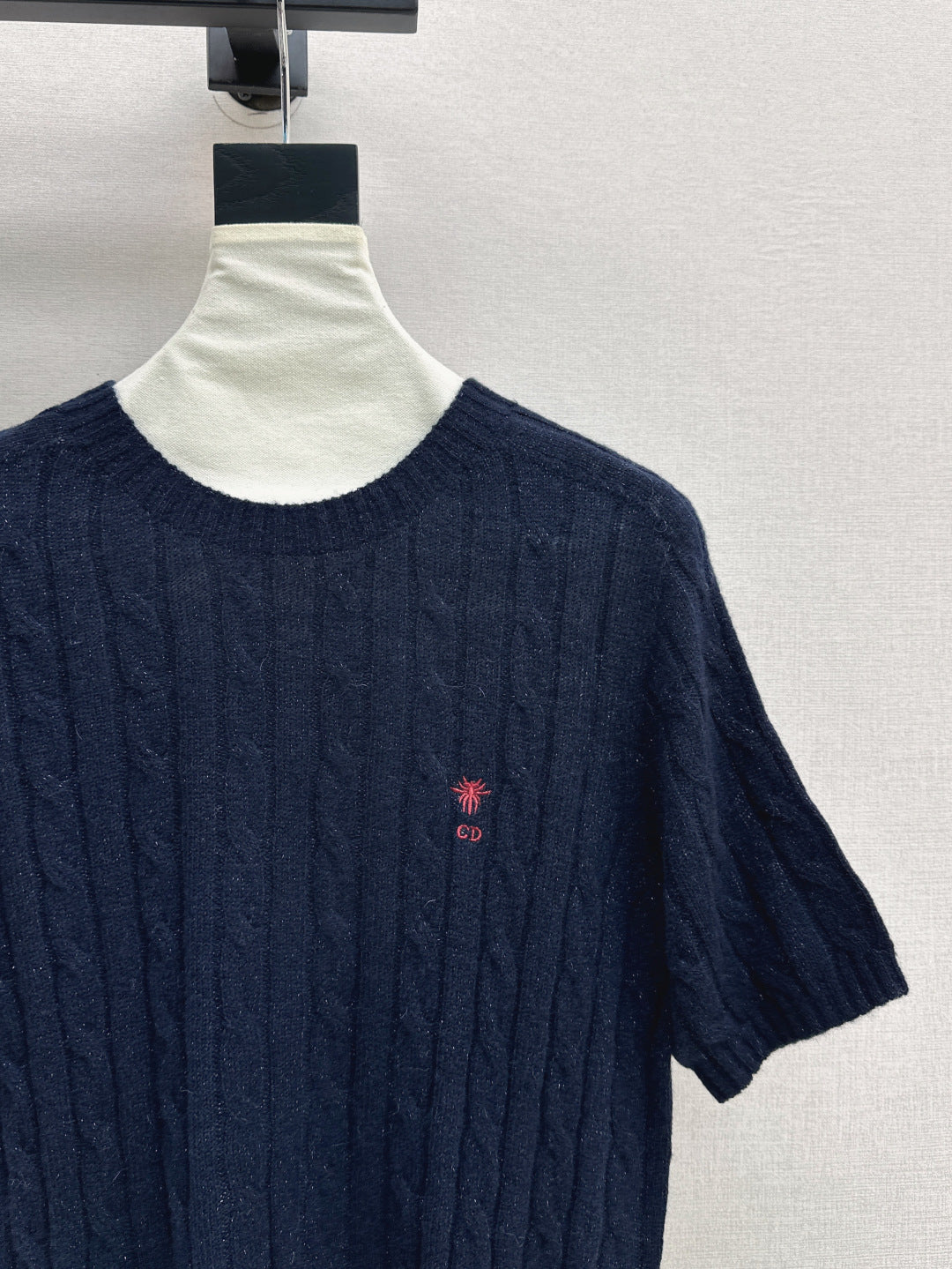D 25fw knitted sweater