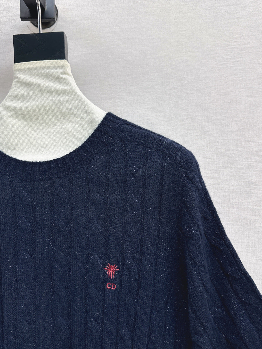 D 25fw knitted sweater