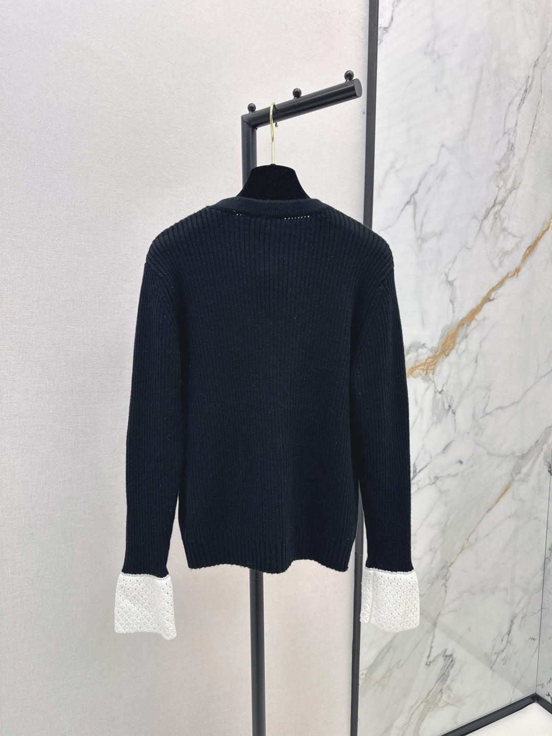 C 25fw knitted cardigan