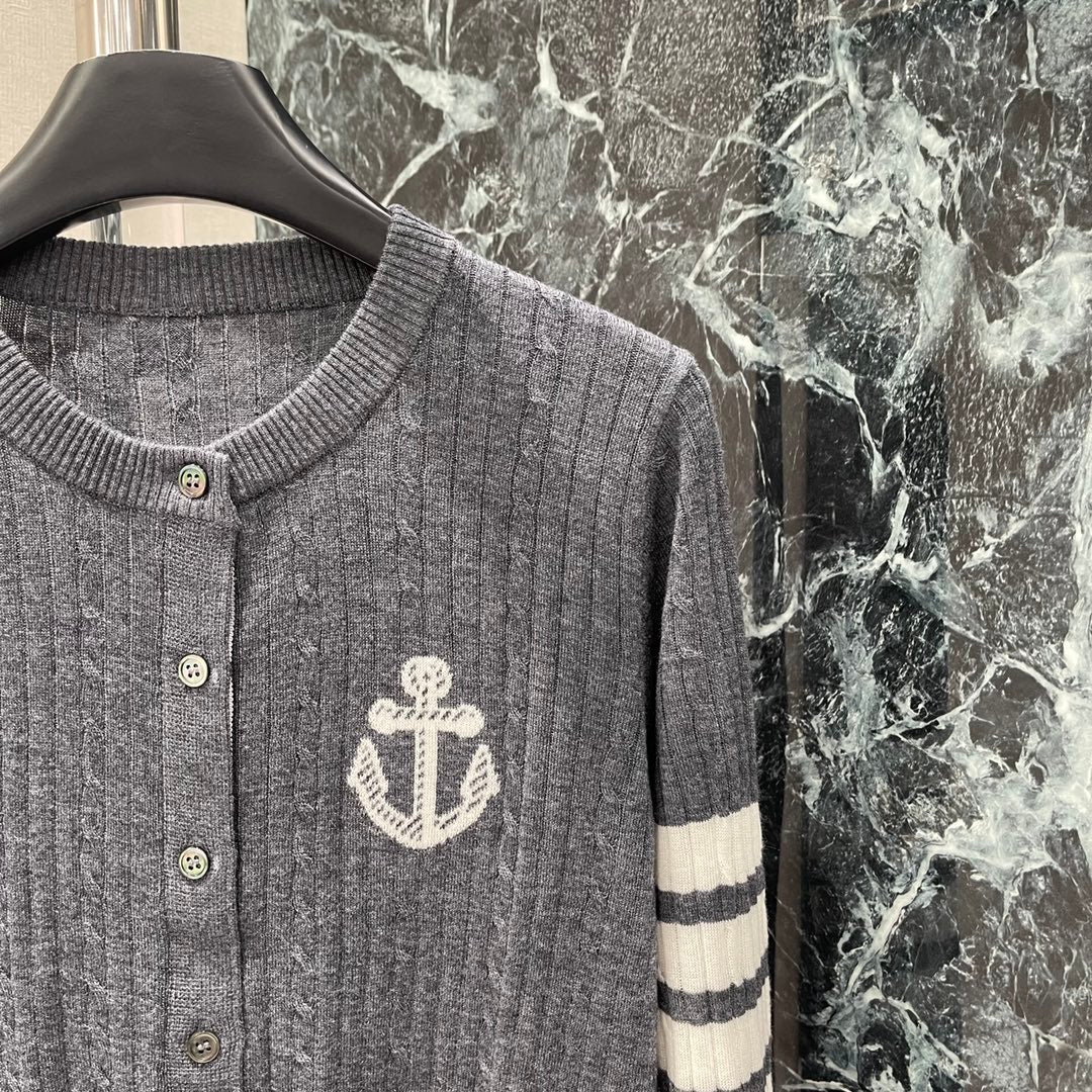 T 25fw wool knit cardigan