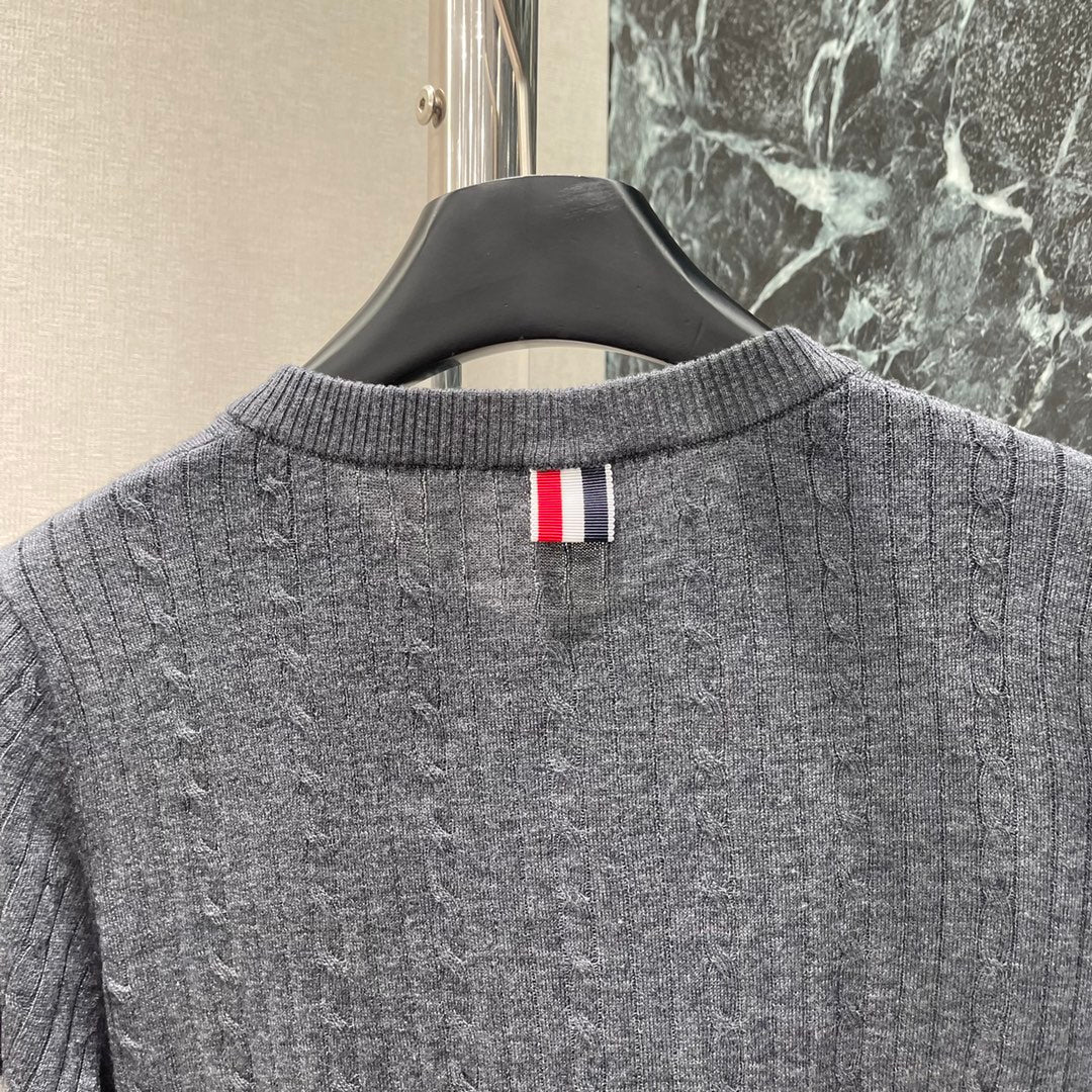 T 25fw wool knit cardigan