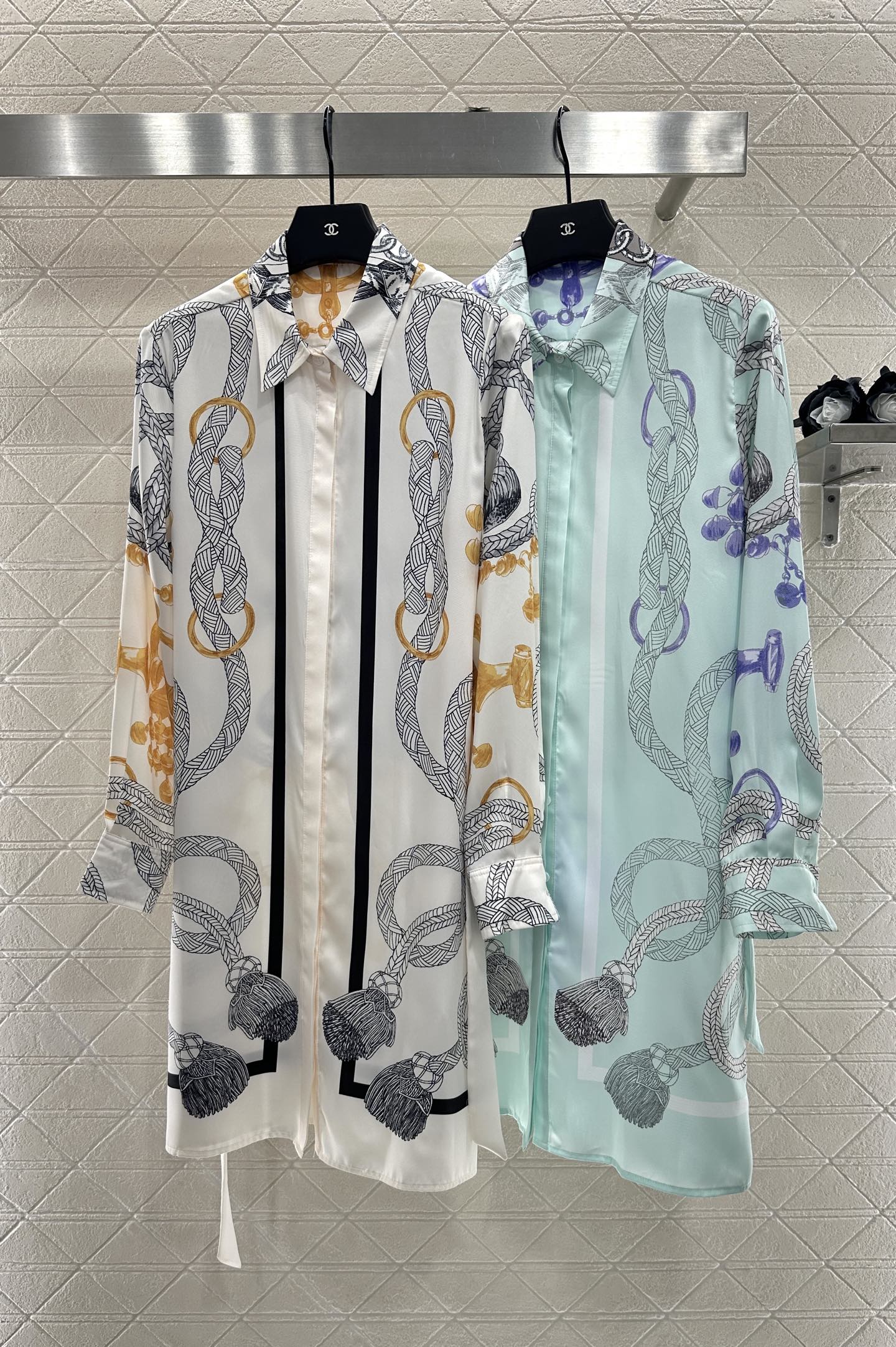 He 25 Printed belt shirt dress