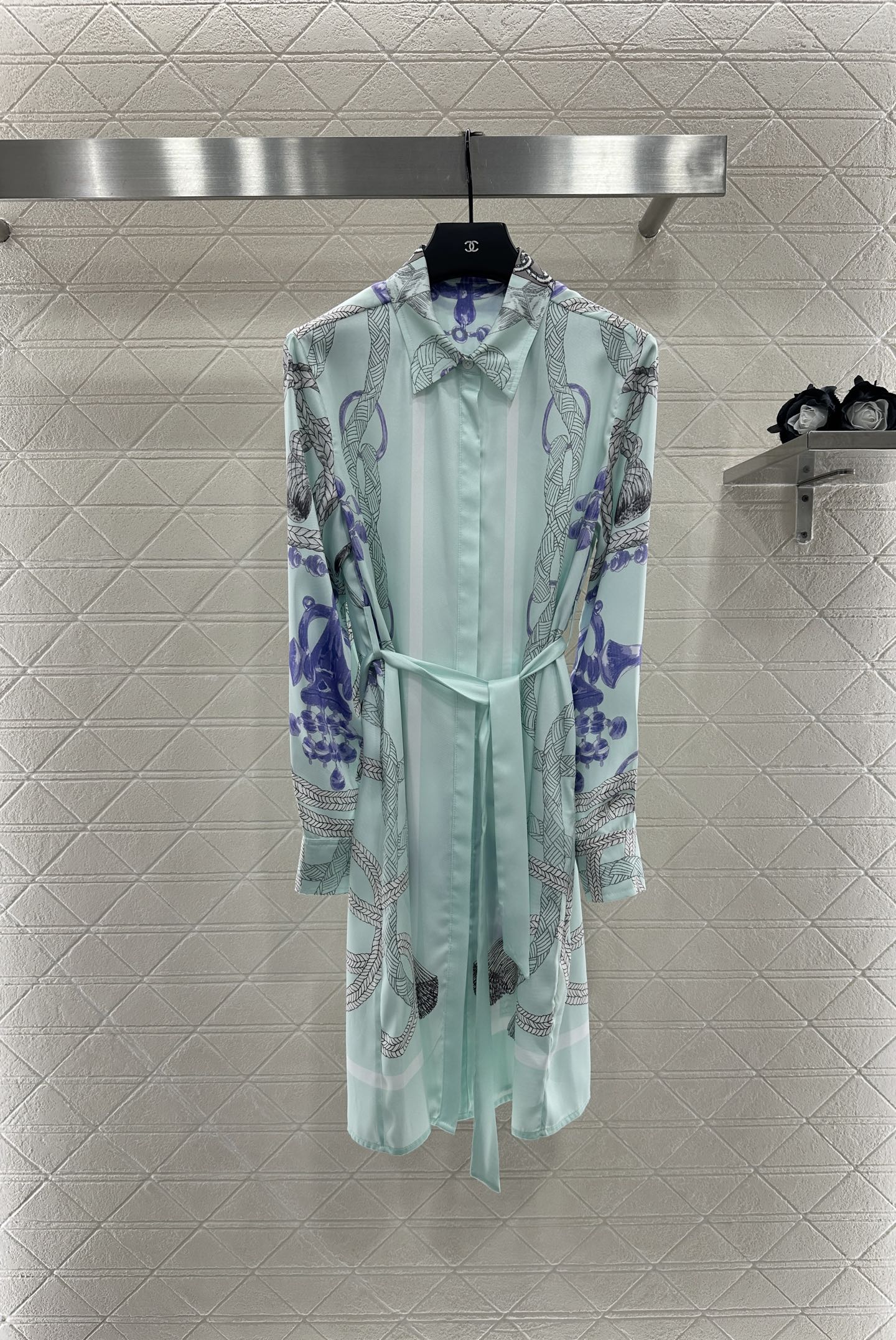 He 25 Printed belt shirt dress