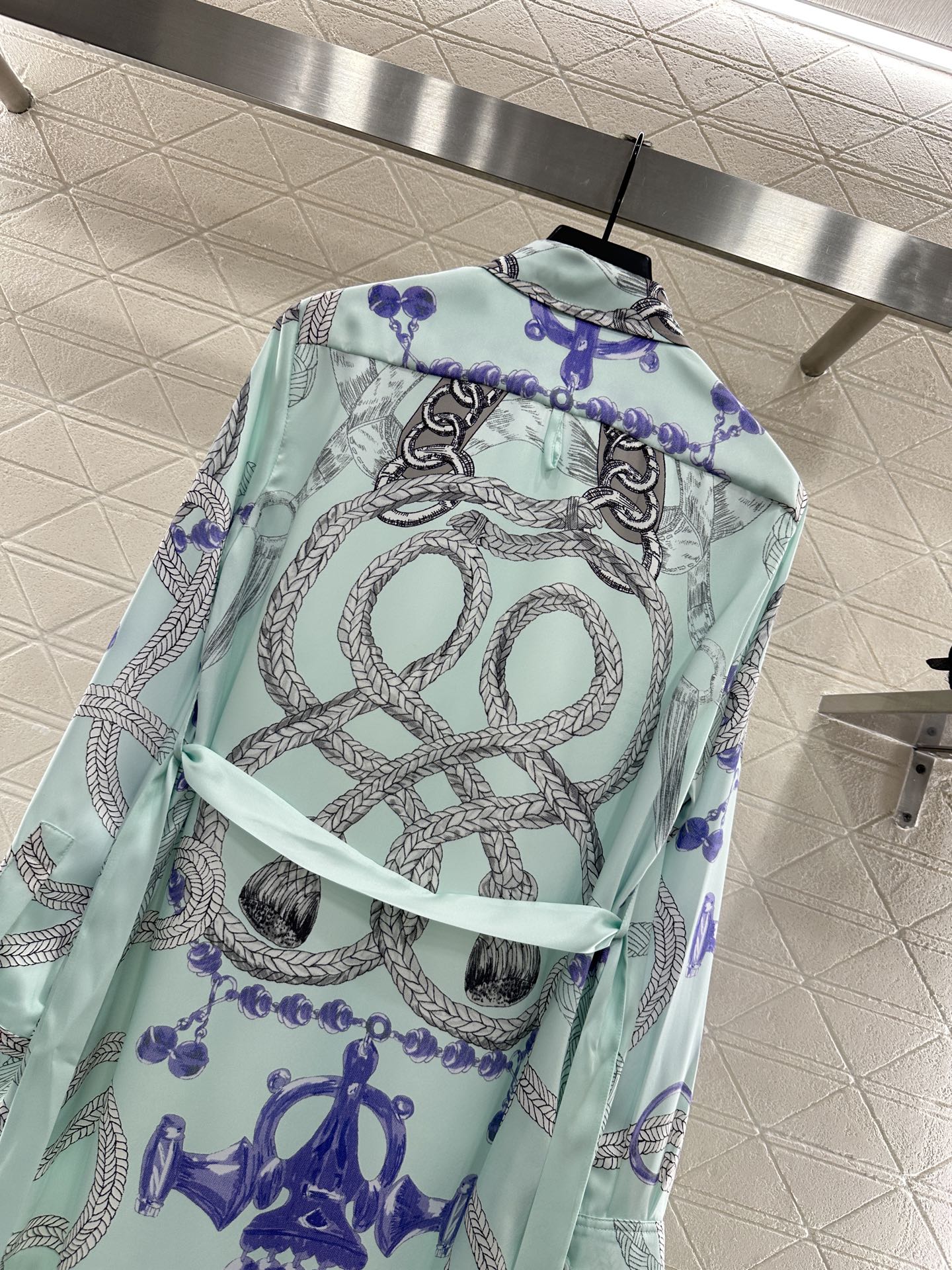 He 25 Printed belt shirt dress