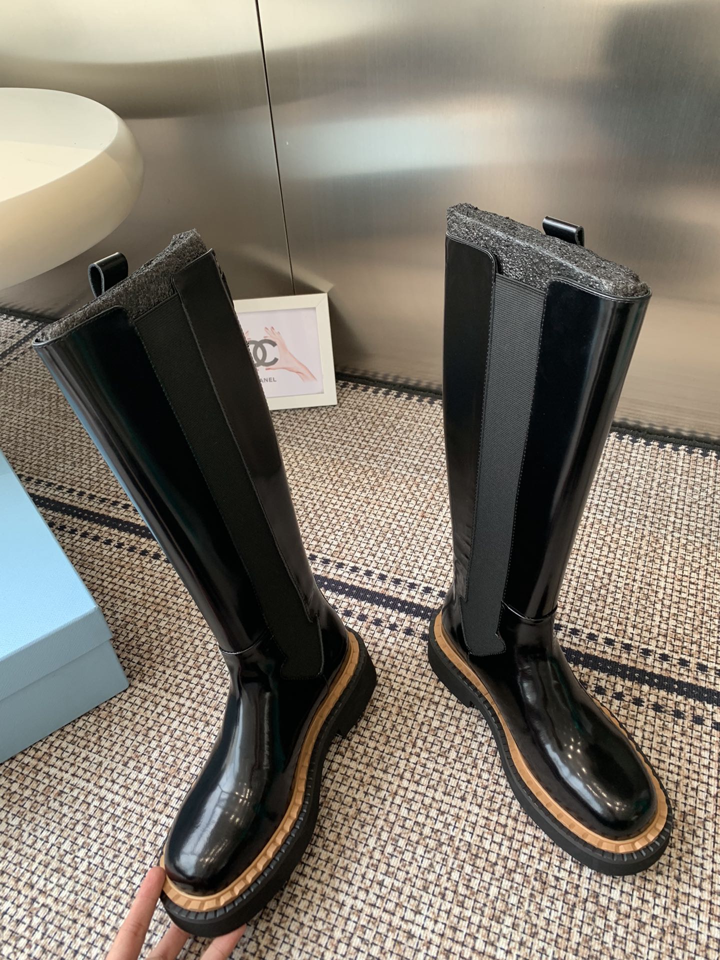 Pra 25fw Classic matte black triangle boots