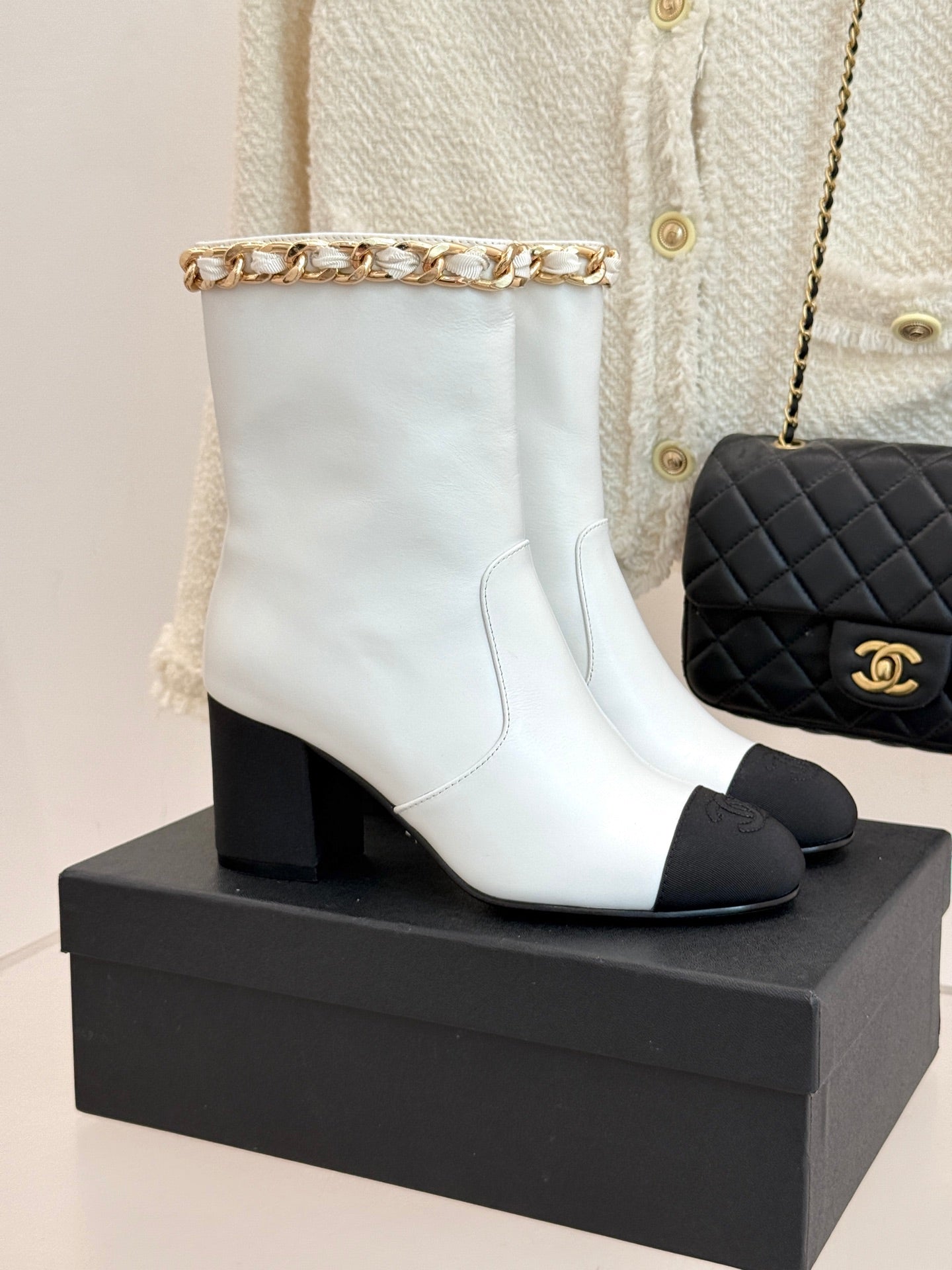 C 25Bfw Runway Style Diamond Chain High Heel Ankle Boots(BLACK/WHITE/YELLOW)