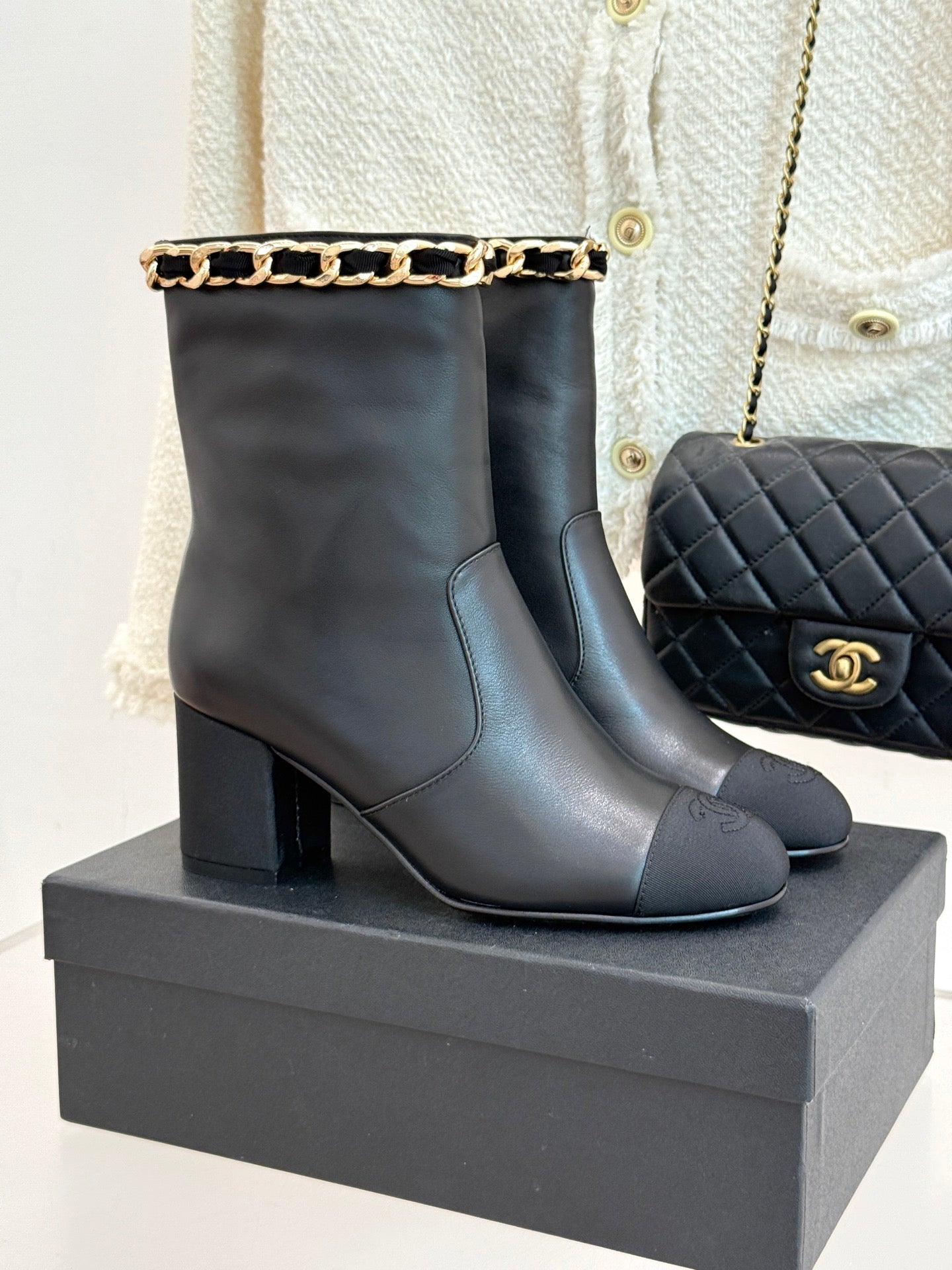 C 25Bfw Runway Style Diamond Chain High Heel Ankle Boots(BLACK/WHITE/YELLOW)