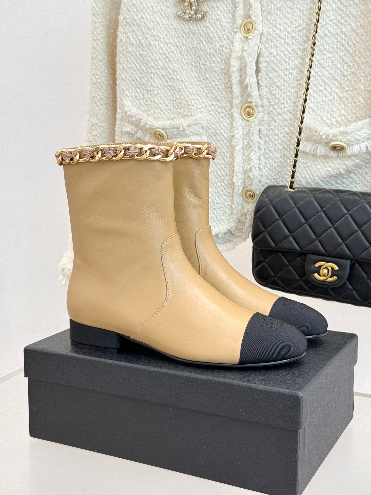 C 25Bfw Runway Style Diamond Chain High Heel Ankle Boots(BLACK/WHITE/YELLOW)