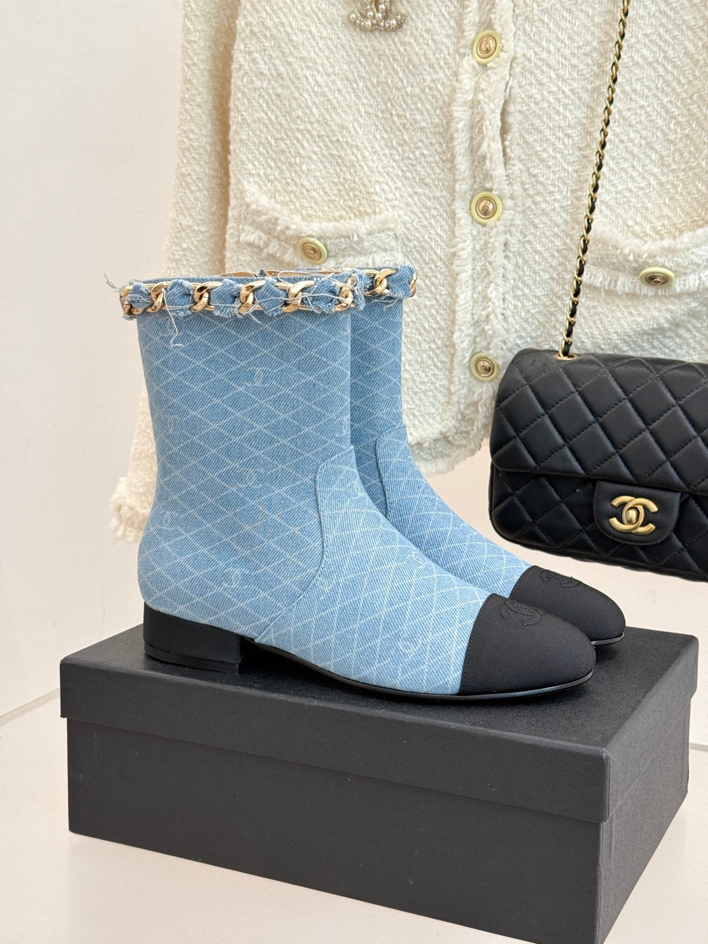 C 25Bfw Runway Style Diamond Chain High Heel Ankle Boots
