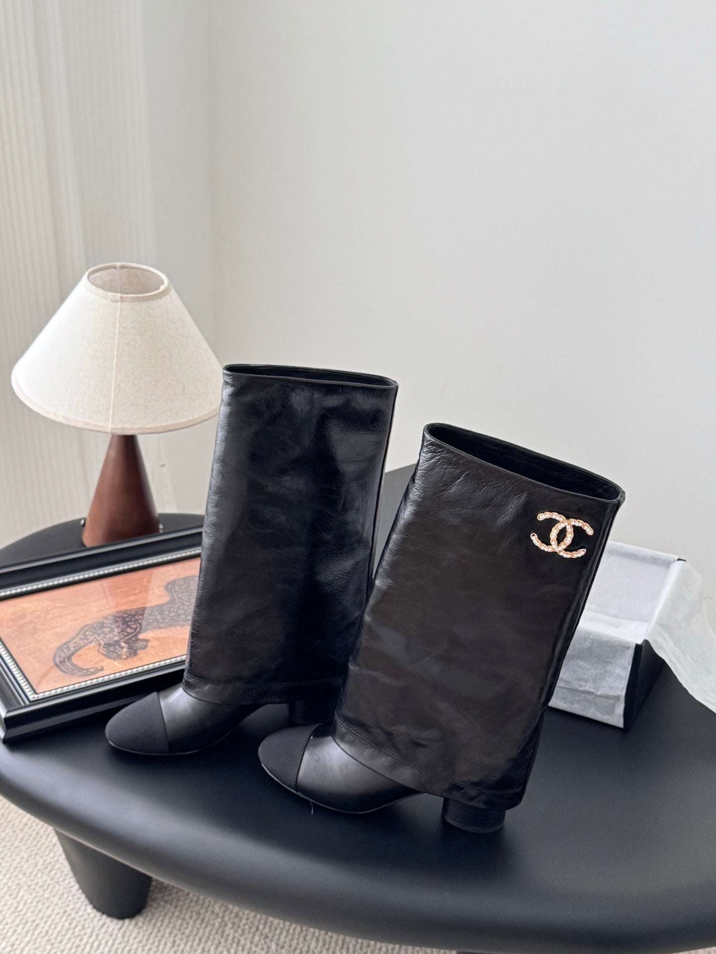 C 25K new chain knight boots