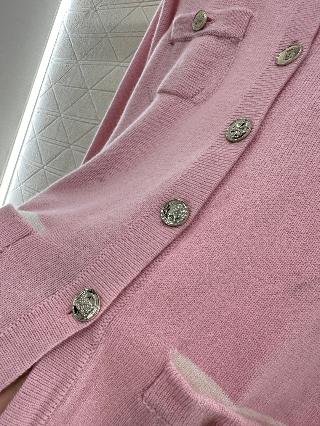 C 25 Hot Belted knitted cardigan