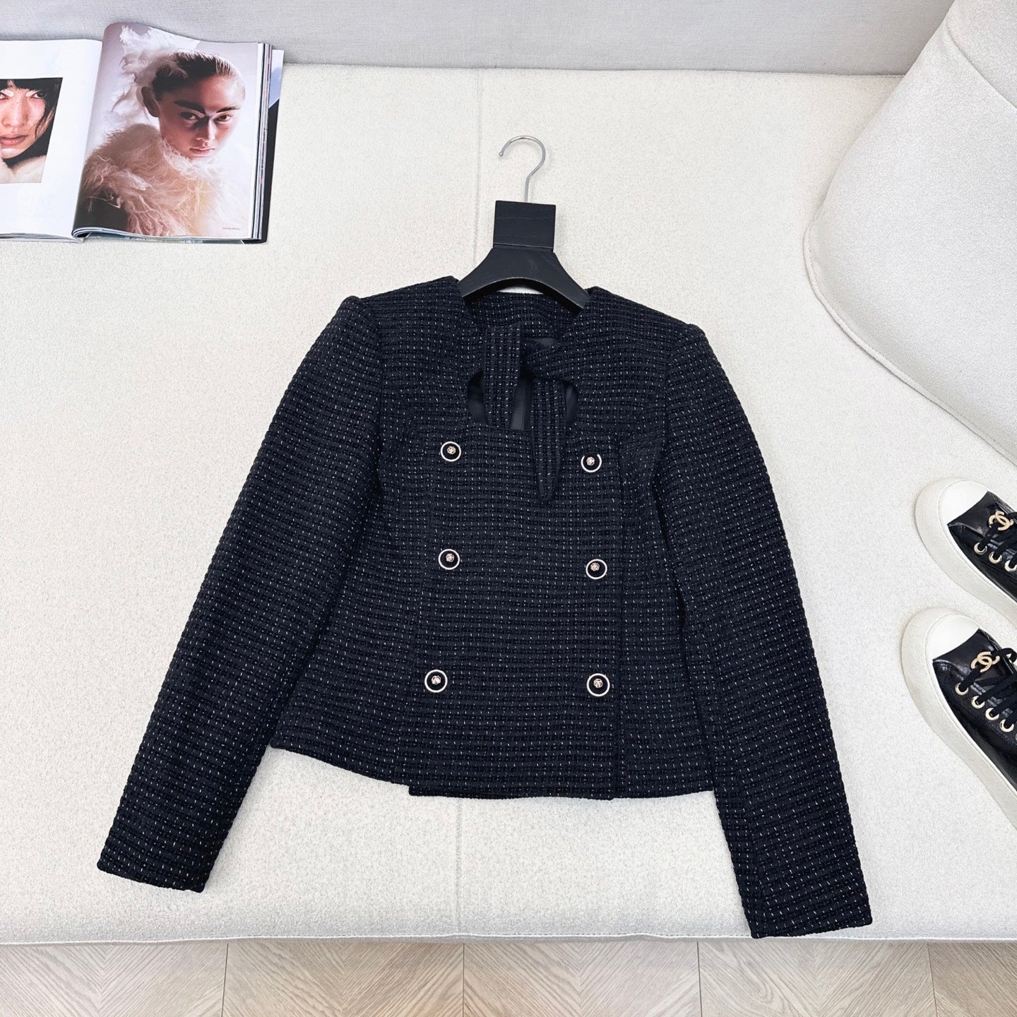 C 25 Braided jacket with lace-up details