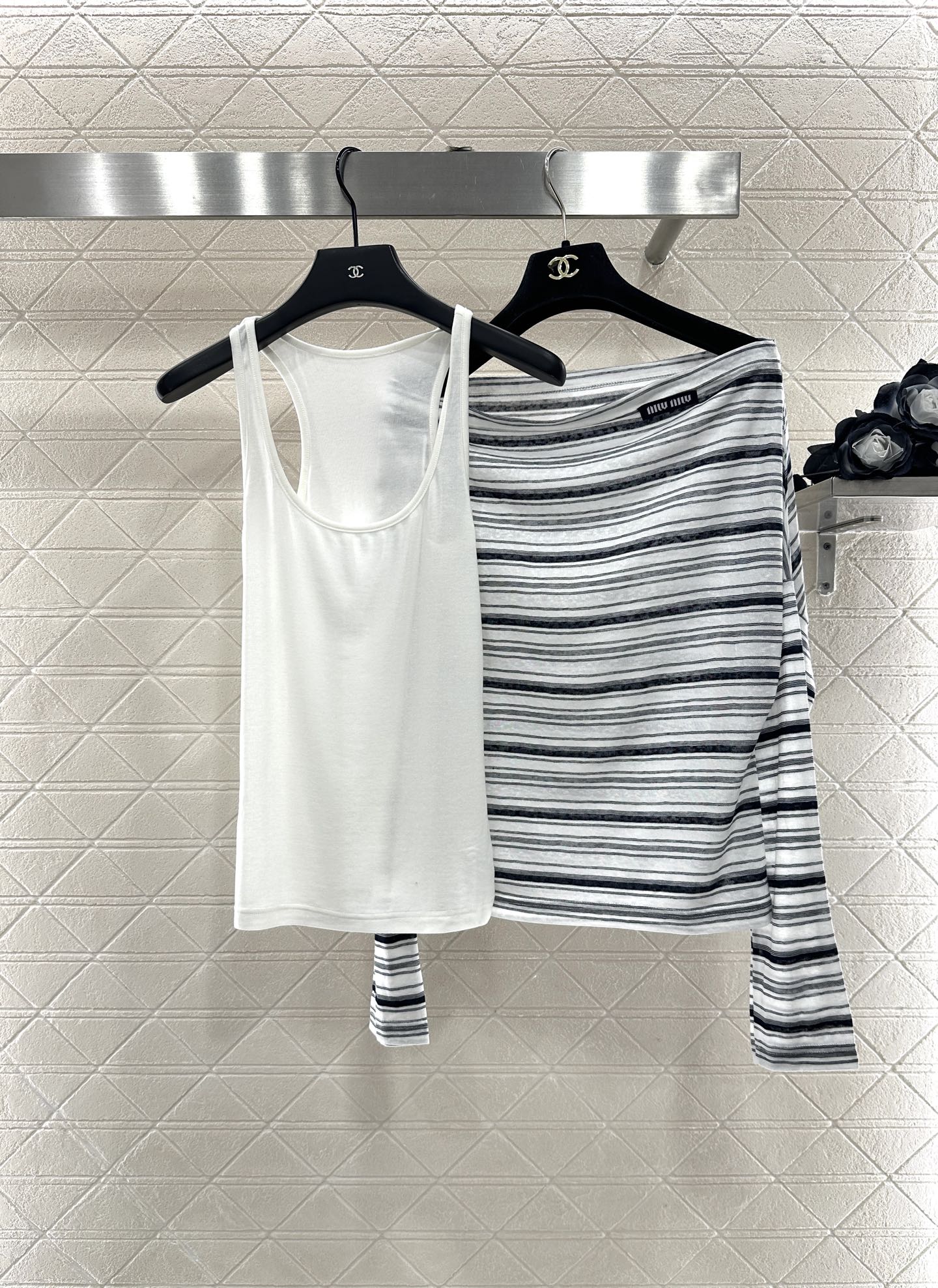 Mi 25 Loose striped long-sleeved vest two-piece set