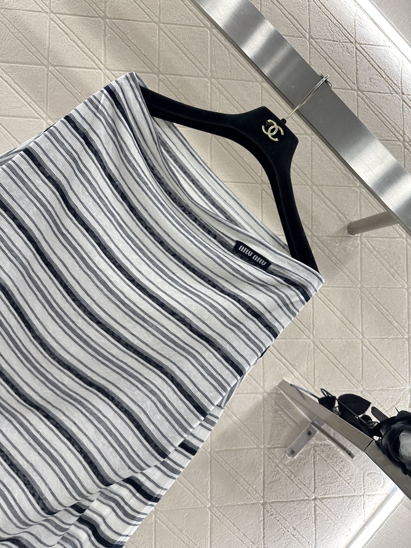 Mi 25 Loose striped long-sleeved vest two-piece set