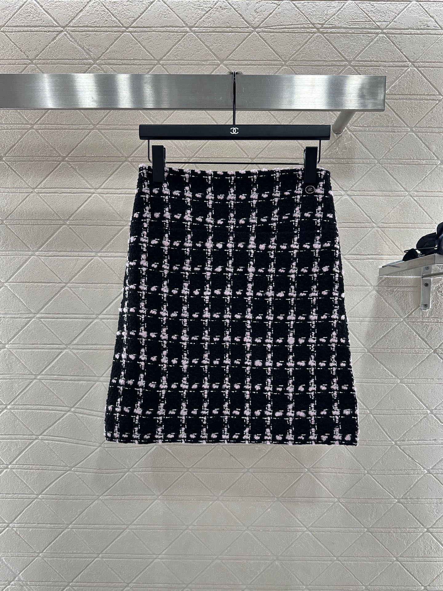 C 25 Fringed Quilted Skirt Set