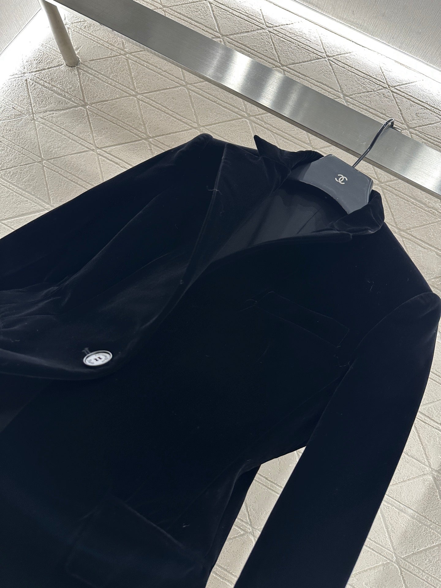 Di 25 Single-button velvet blazer