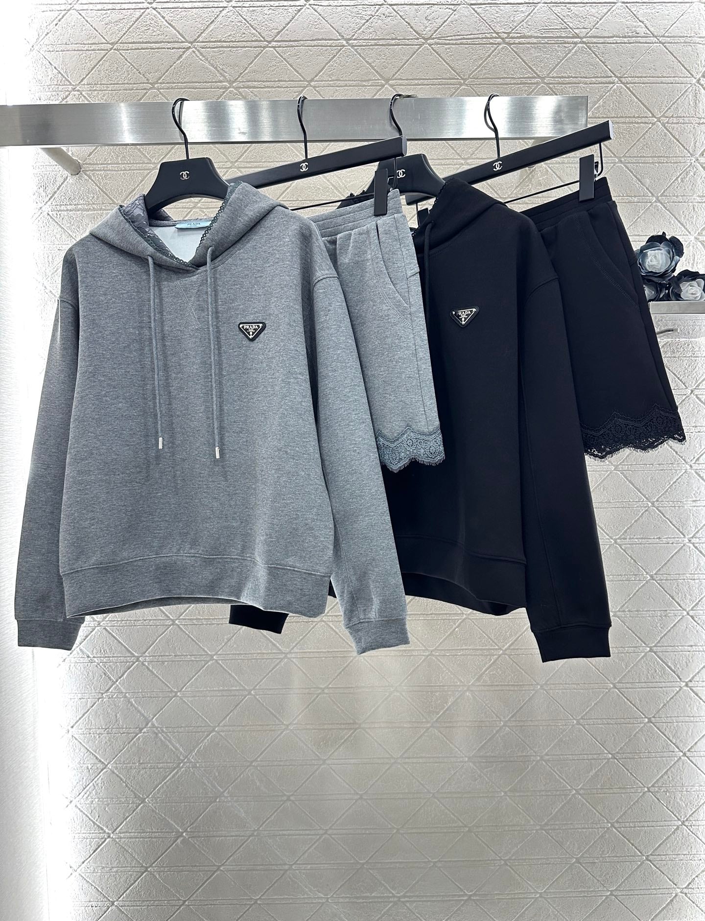Pr 25 Hooded sweatshirt lace + skirt set