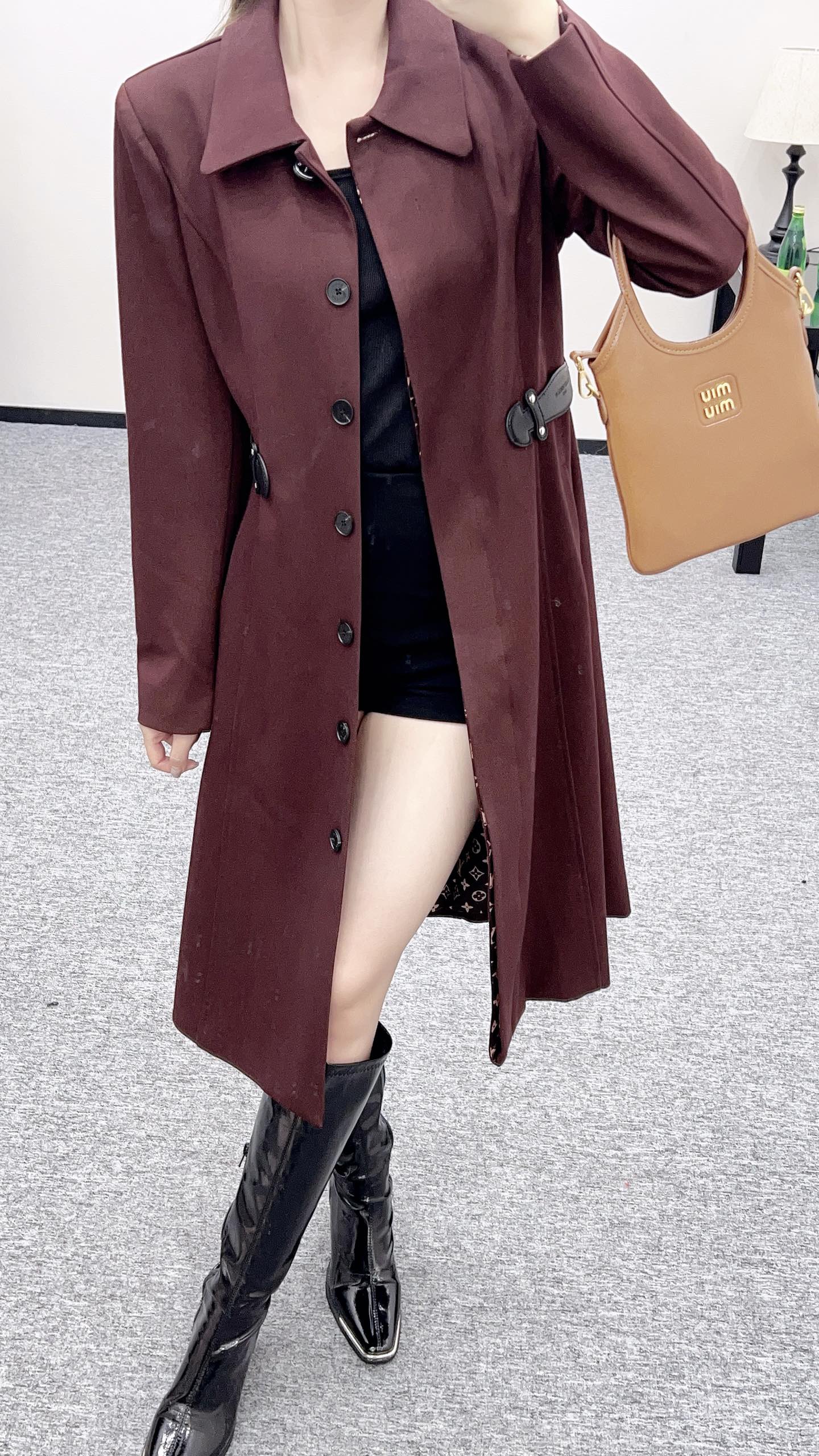 L 25 Lapel Coat
