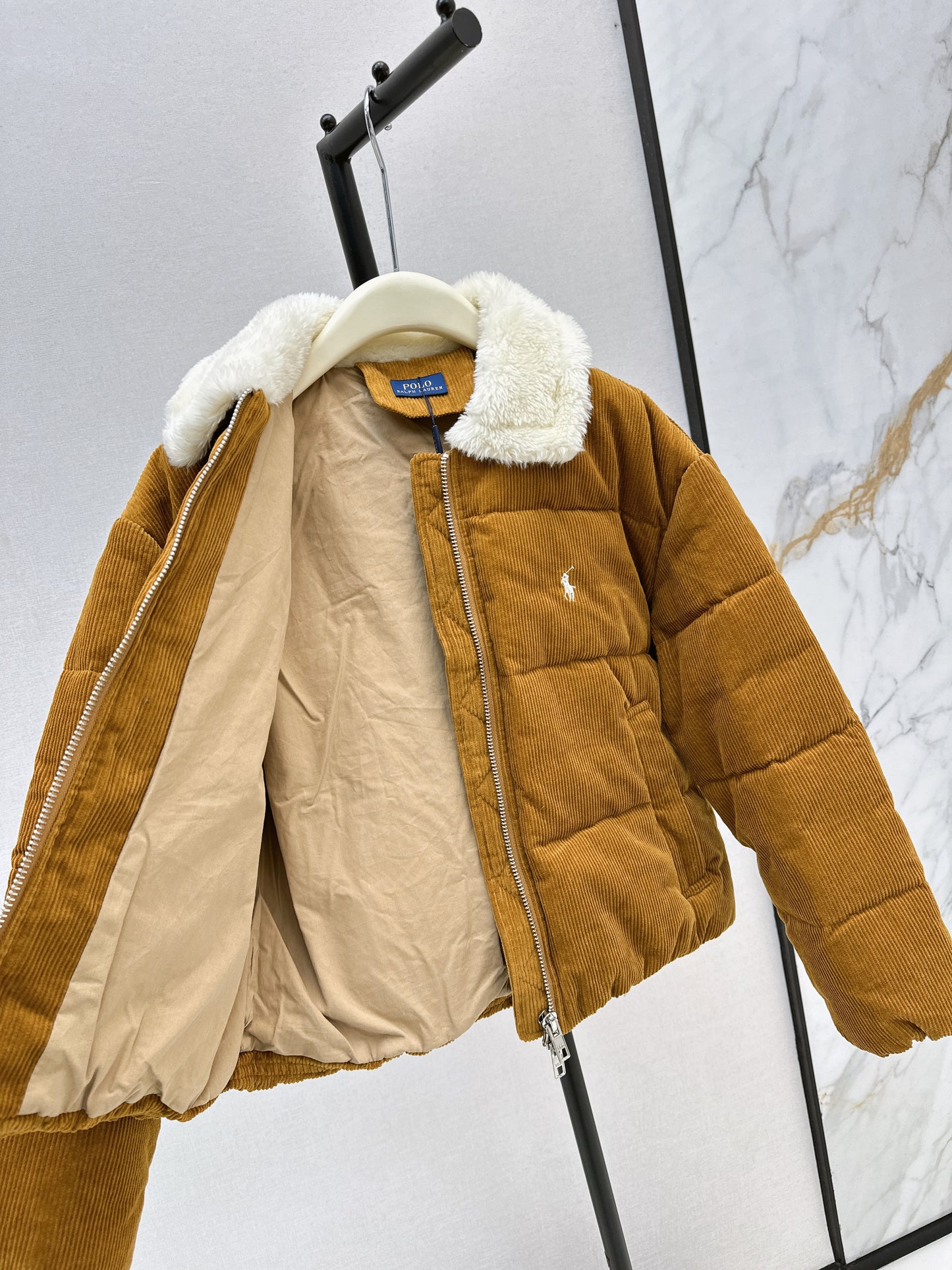 Ral 25 New eco-friendly lambswool corduroy down jacket
