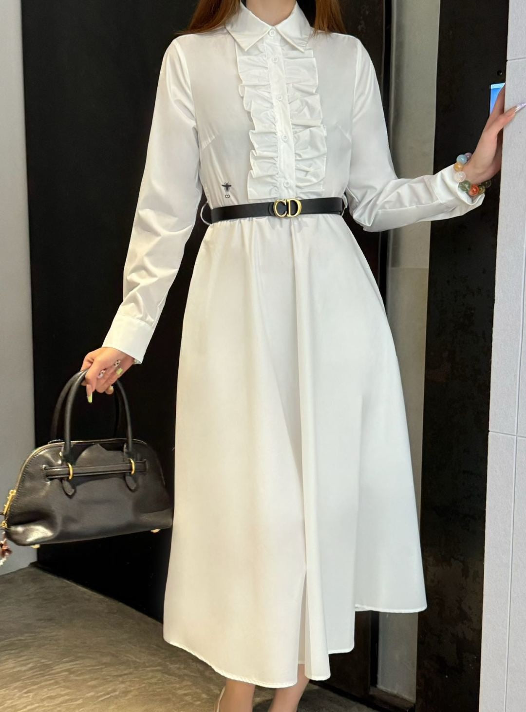 Di 25 Ruffle trim belt dress