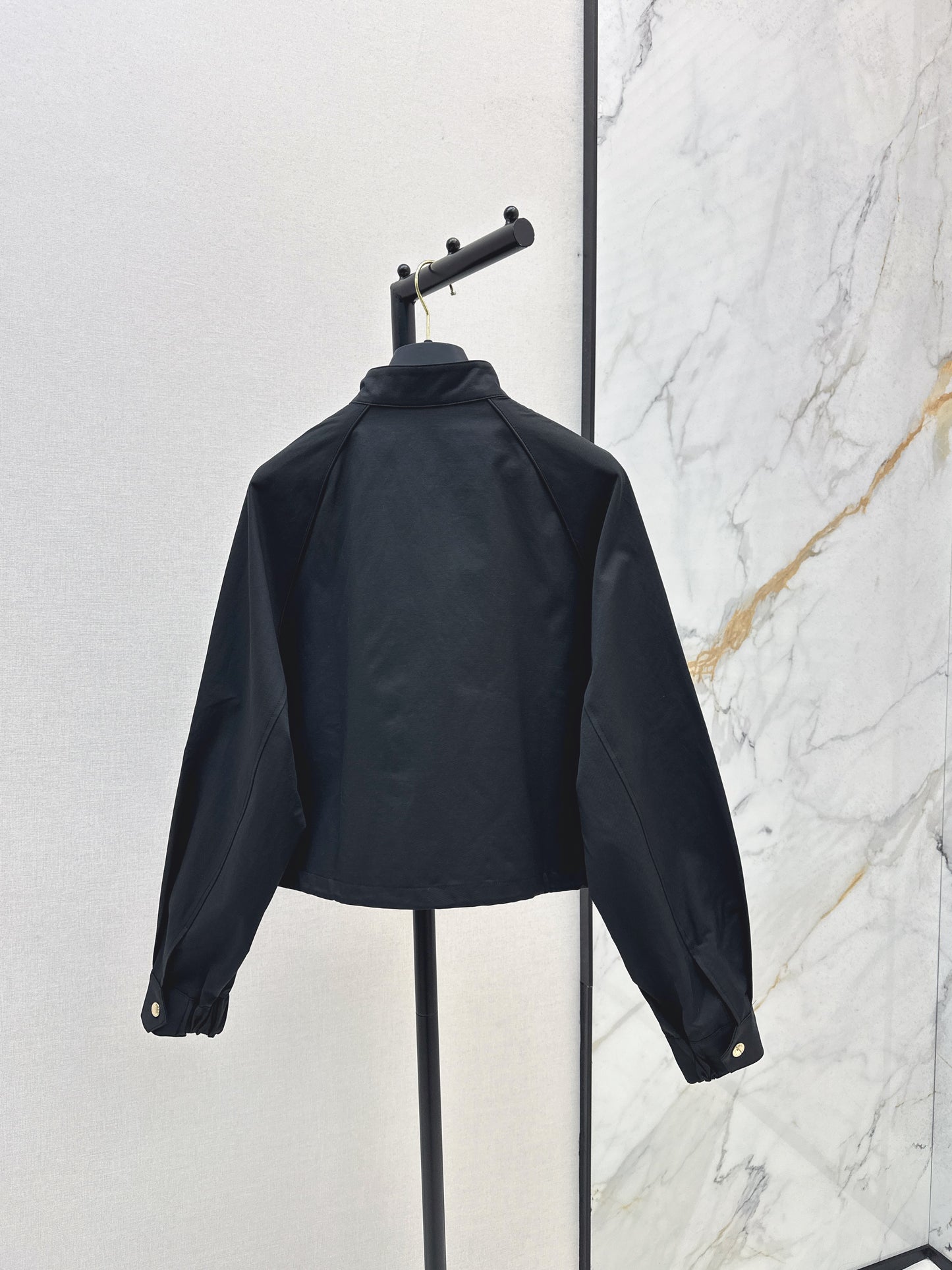 L 25 New style stand collar short windbreaker jacket(black/beige)
