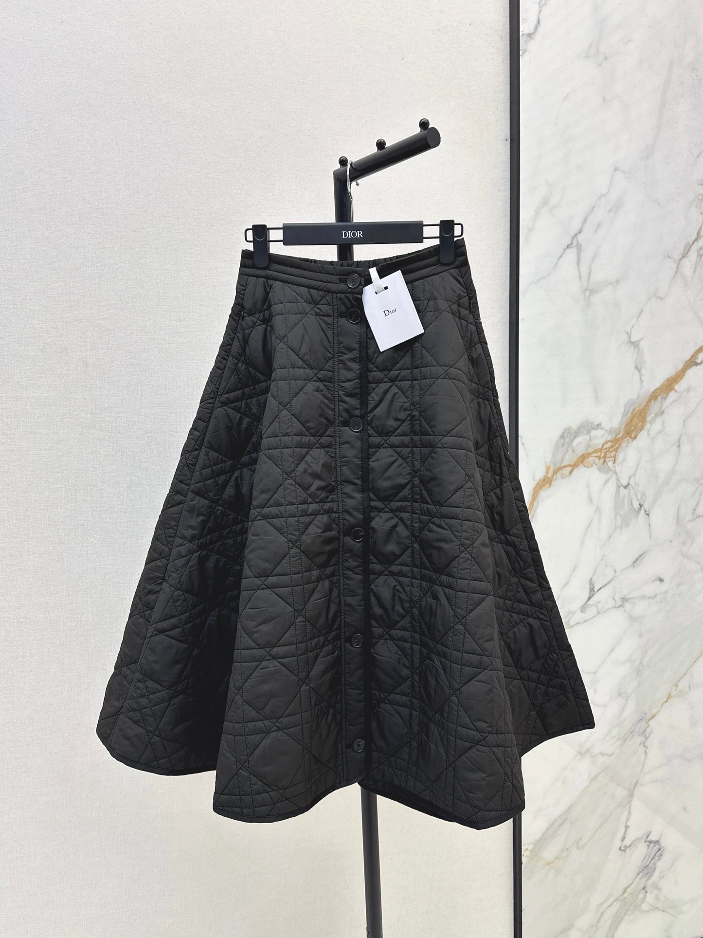 Di 25 Princess Diana rattan check quilted long skirt(WHITE/KHAKI/BLACK)