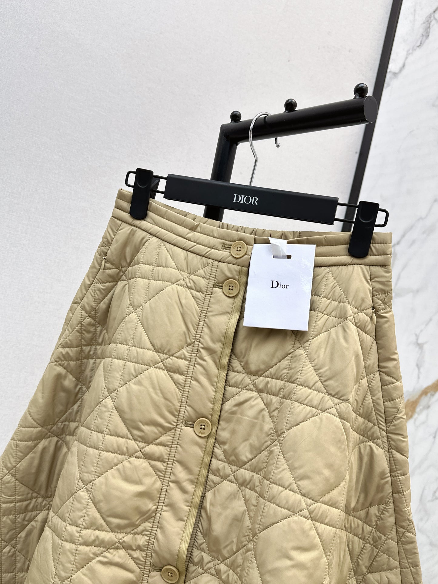 Di 25 Princess Diana rattan check quilted long skirt(WHITE/KHAKI/BLACK)