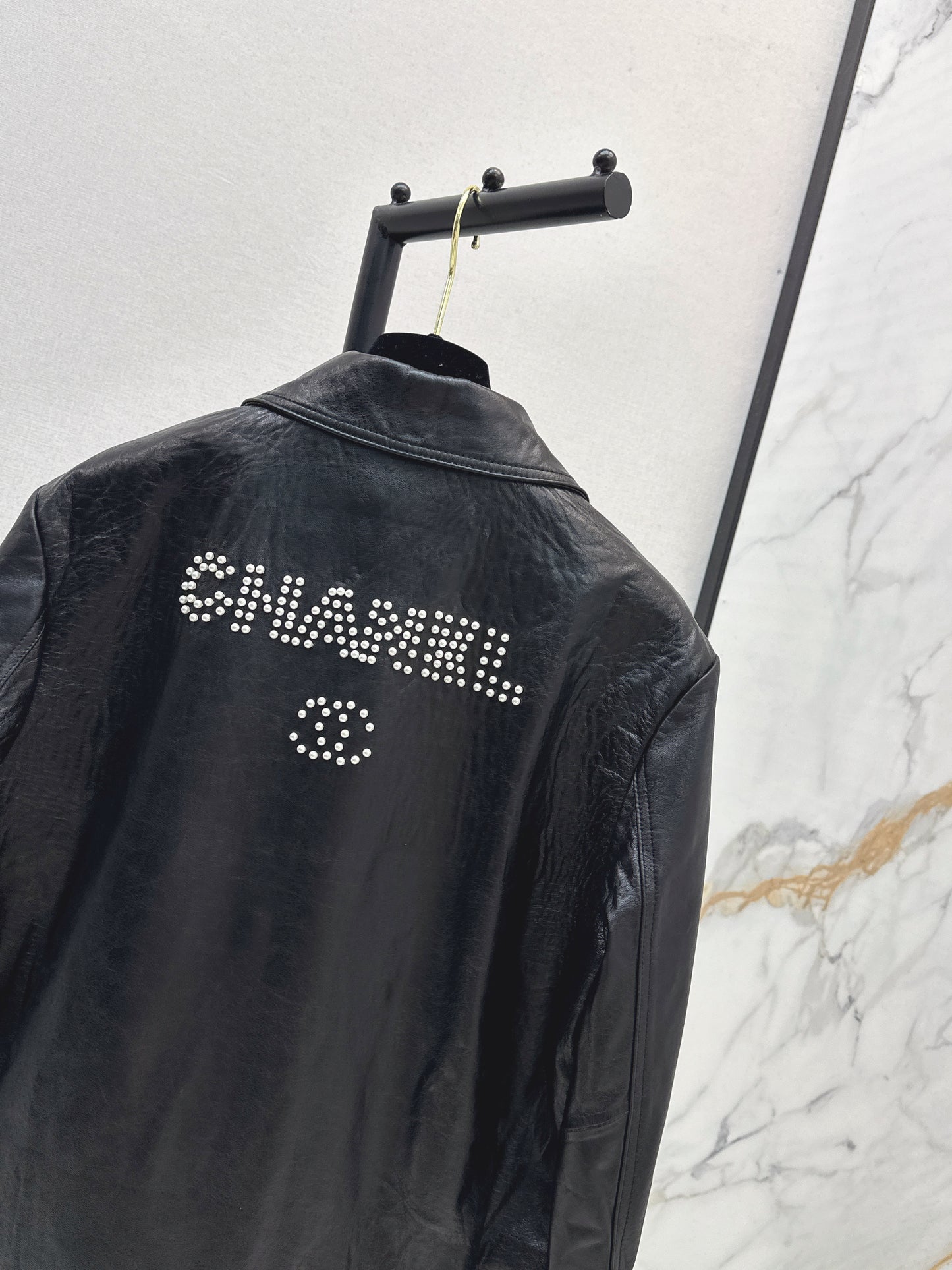 C 25 High-end handmade logo beaded sheepskin jacket(BLACK/BLUE/PINK)
