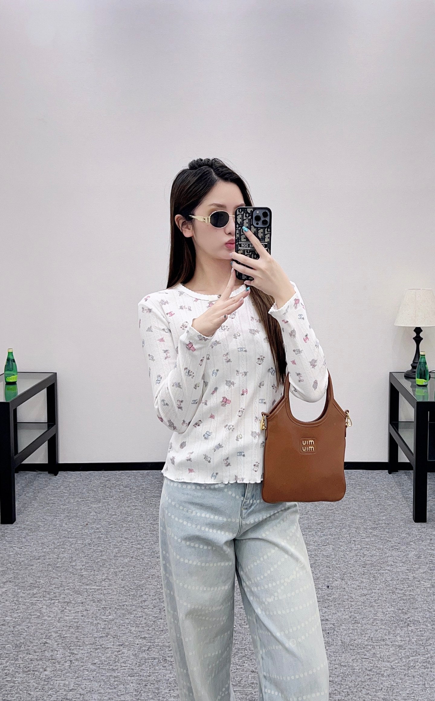 C 25 Printed bow decoration long sleeves