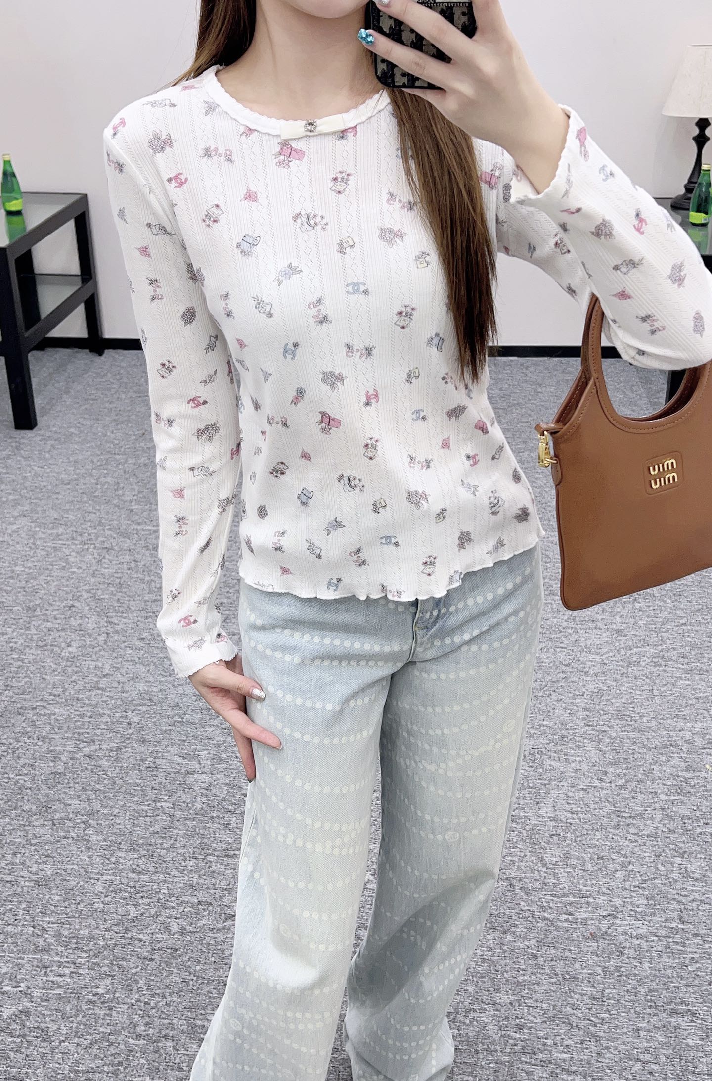 C 25 Printed bow decoration long sleeves