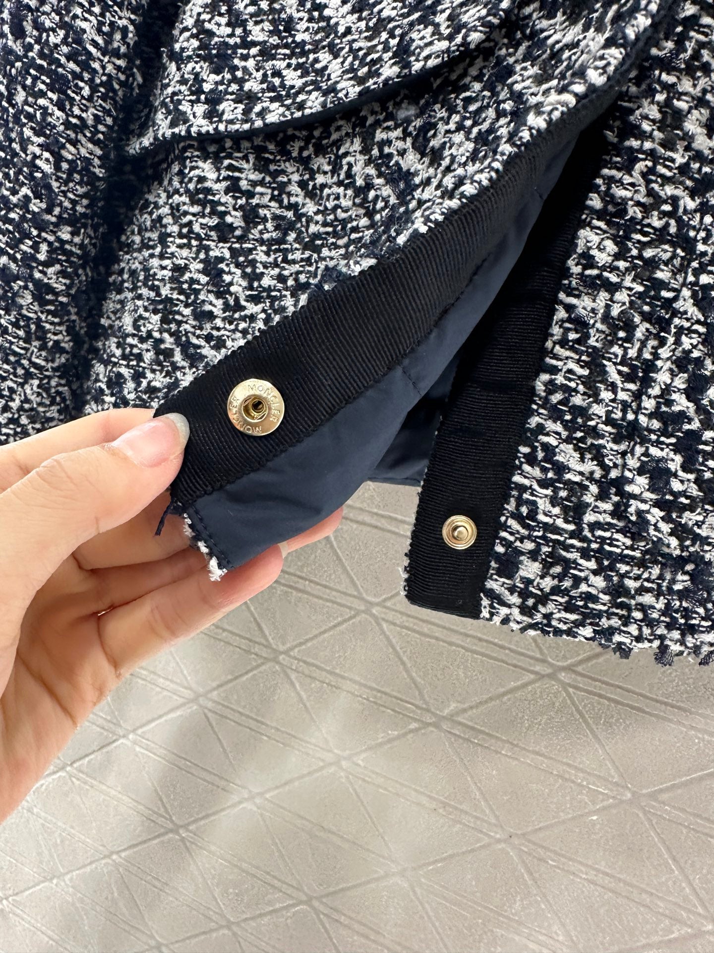 Mon 25 Woolen down jacket